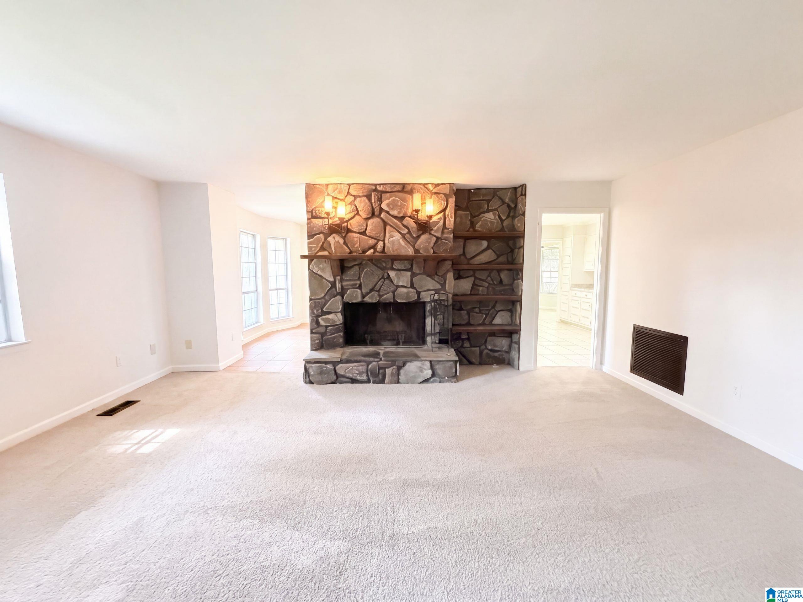 Photo 3 of Single family home for sale at 7161 Roper Rd, Trussville, AL 35173 | MLS# 21464751 | Listing updated on 2026-09-12