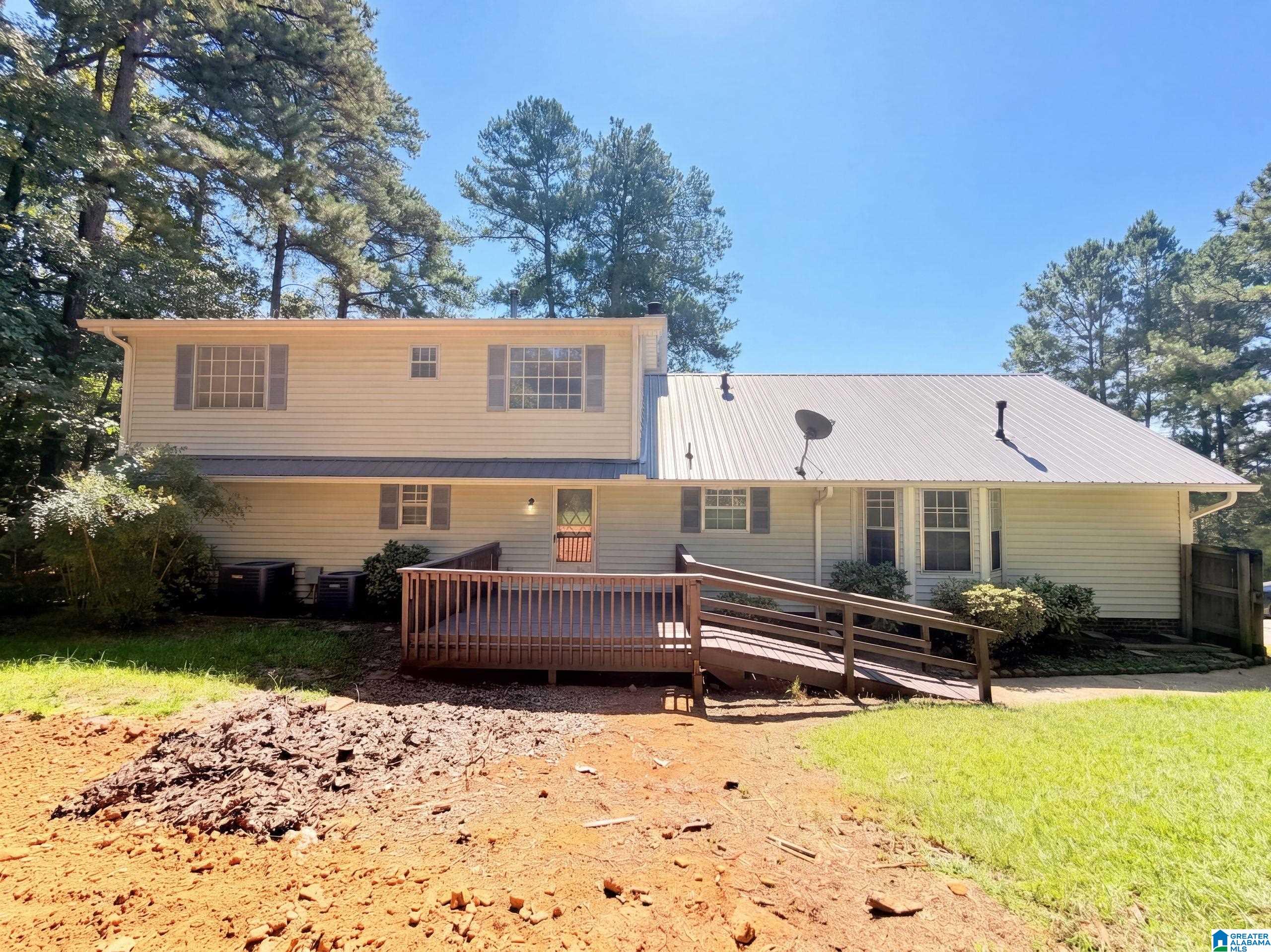 Photo 4 of Single family home for sale at 7161 Roper Rd, Trussville, AL 35173 | MLS# 21464751 | Listing updated on 2026-09-12
