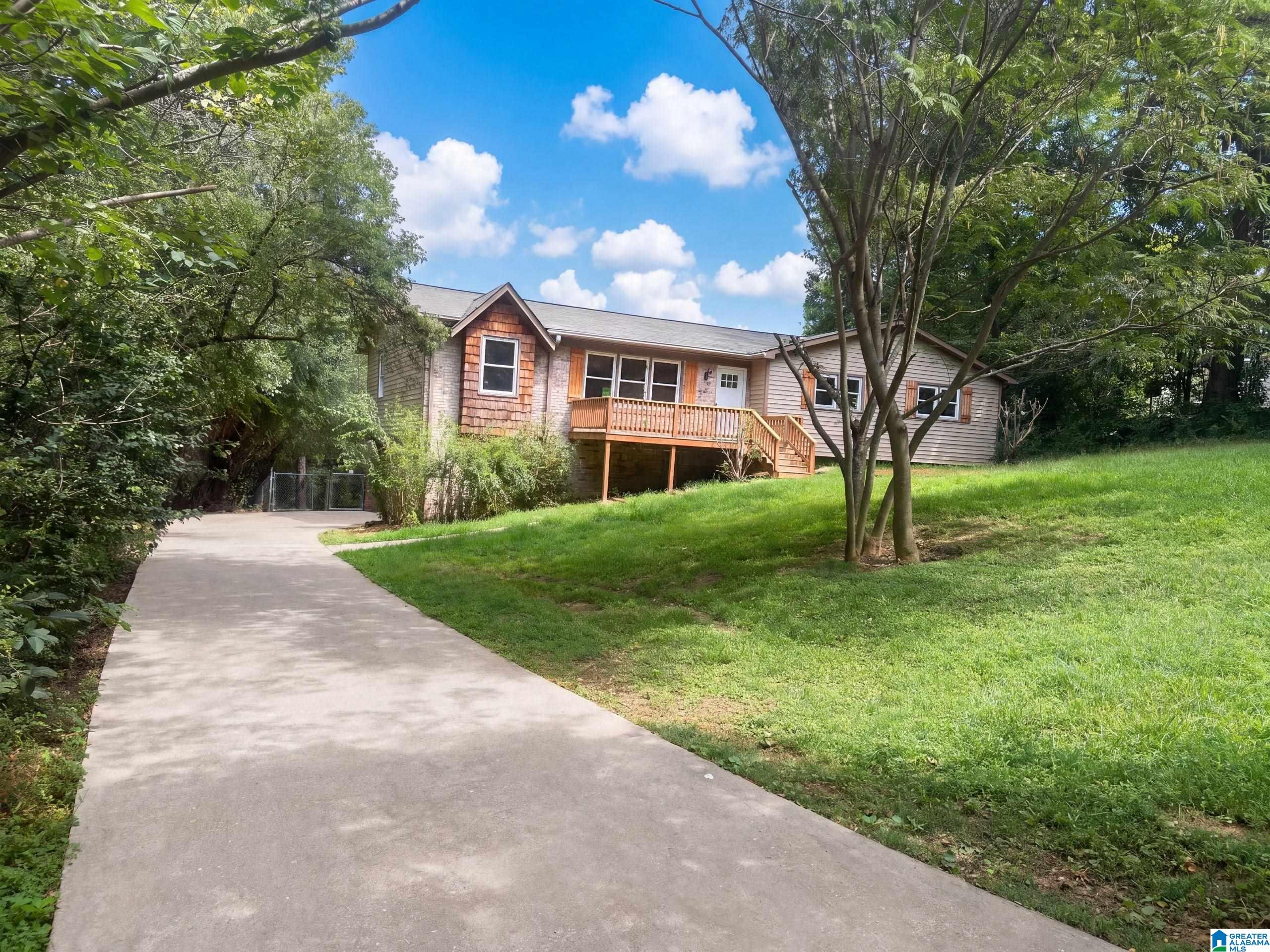 Photo 1 of Single family home for sale at 4676 Fairway Dr, Pinson, AL 35126 | MLS# 21464752 | Listing updated on 2026-09-11