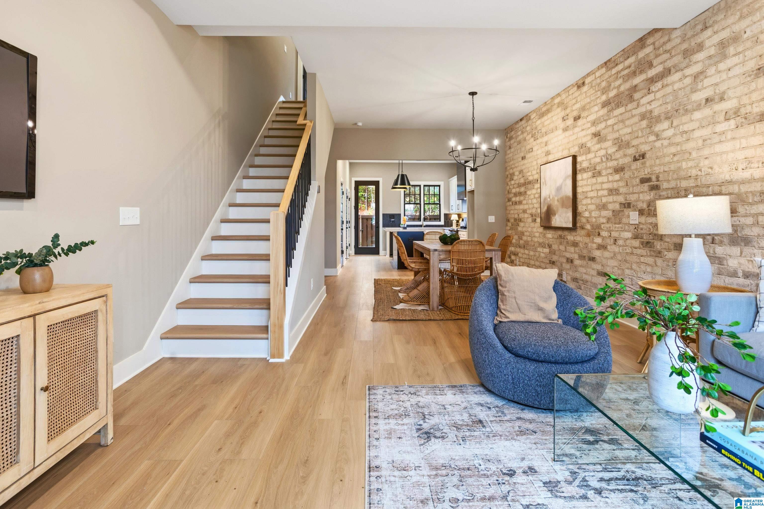 Photo 2 of Townhouse for sale at 1148 Windsor Sq, Birmingham, AL 35242 | MLS# 21464760 | Listing updated on 2026-09-12