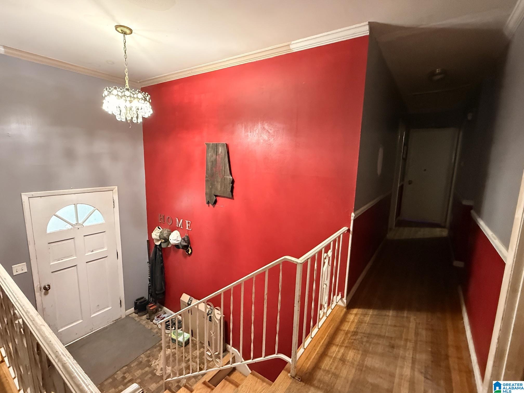 Photo 2 of Single family home for sale at 301 Gardendale Dr, Gardendale, AL 35071 | MLS# 21464767 | Listing updated on 2026-09-12