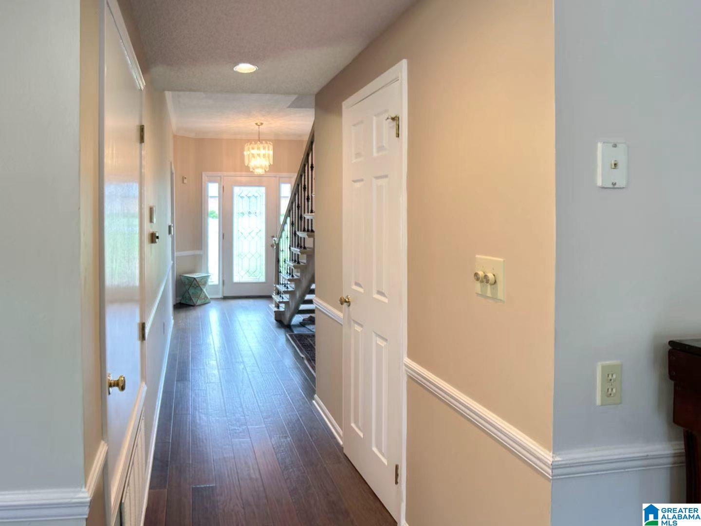 Photo 2 of Single family home for sale at 1911 Brandonwood Rd, Tuscaloosa, AL 35406 | MLS# 21464768 | Listing updated on 2026-09-12