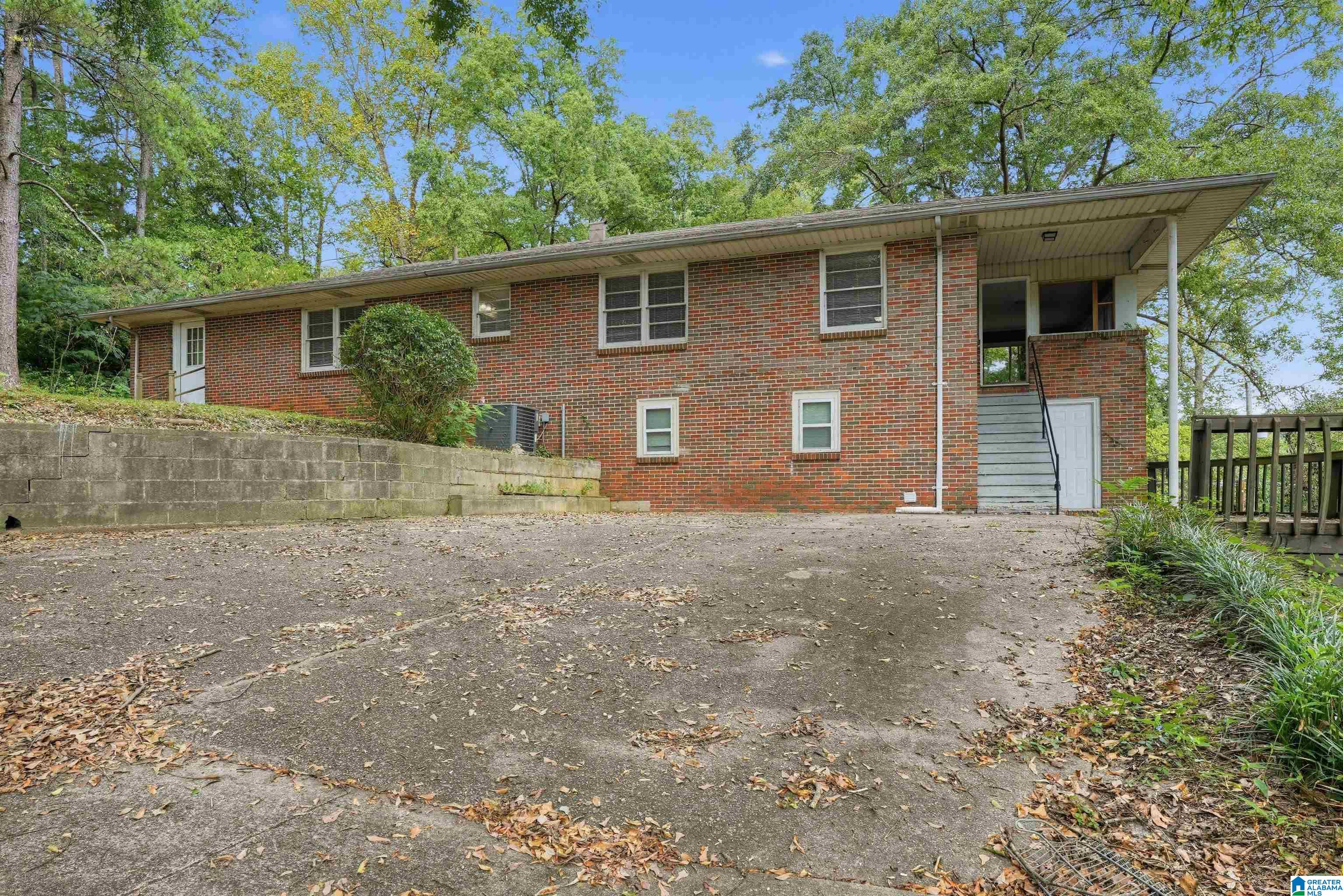 Photo 3 of Single family home for sale at 145 Grainger Dr, Birmingham, AL 35214 | MLS# 21464770 | Listing updated on 2026-09-15