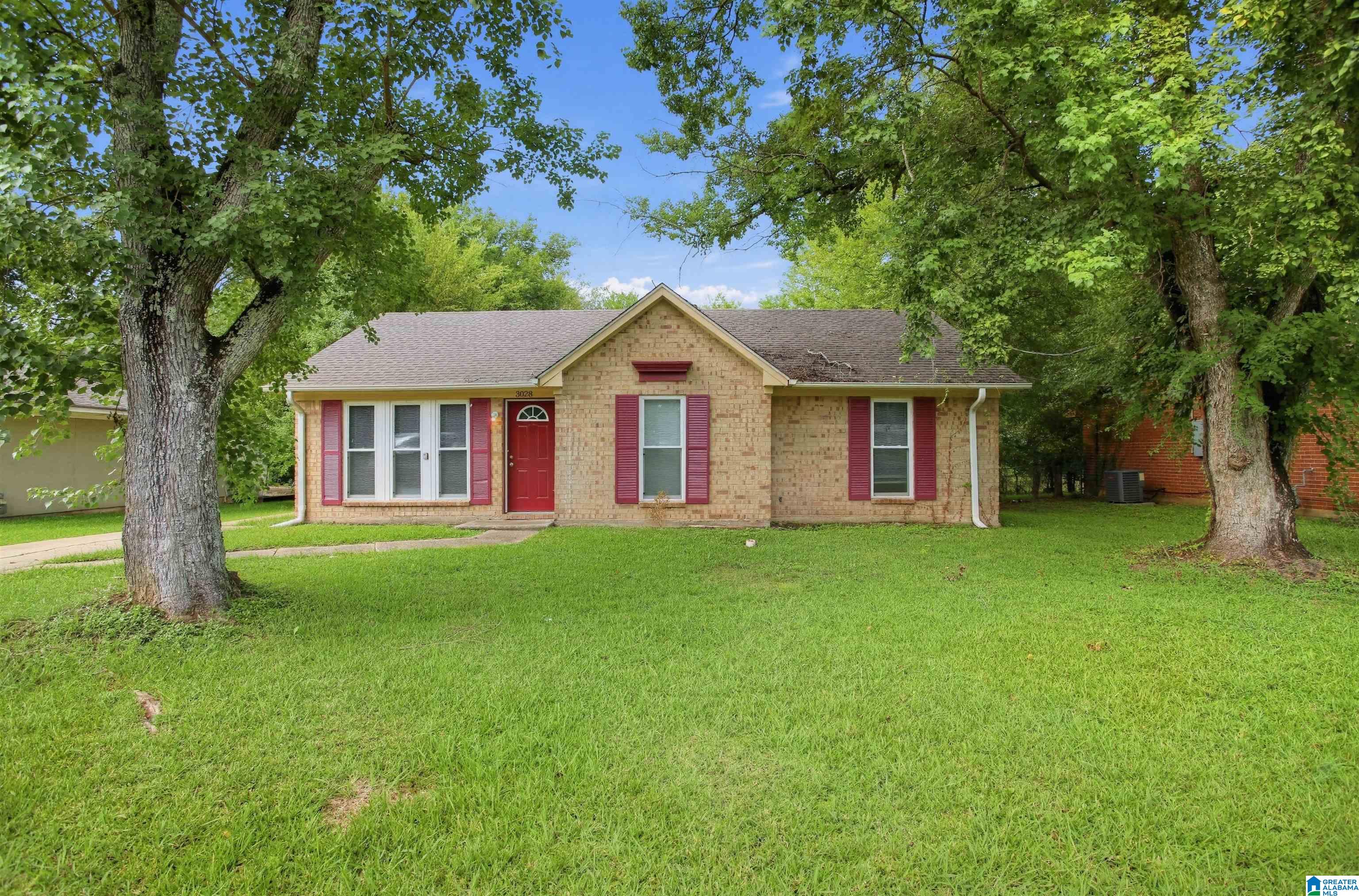 Photo 2 of Single family home for sale at 3028 Susan Dr, Montgomery, AL 36116 | MLS# 21464774 | Listing updated on 2026-09-17