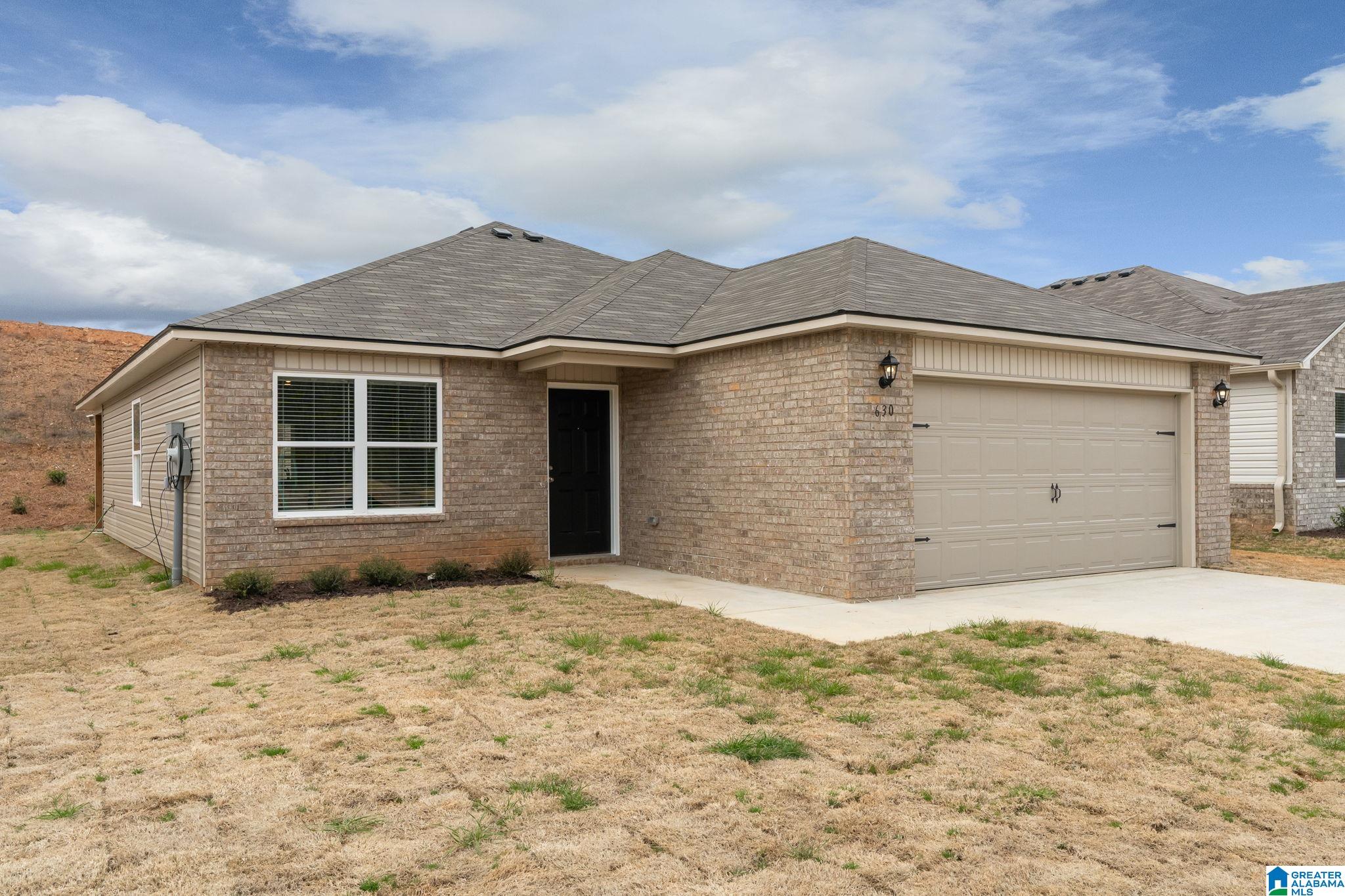 Single family home for sale at 812 Camden Loop, CALERA, AL 35040 | MLS# 21464812