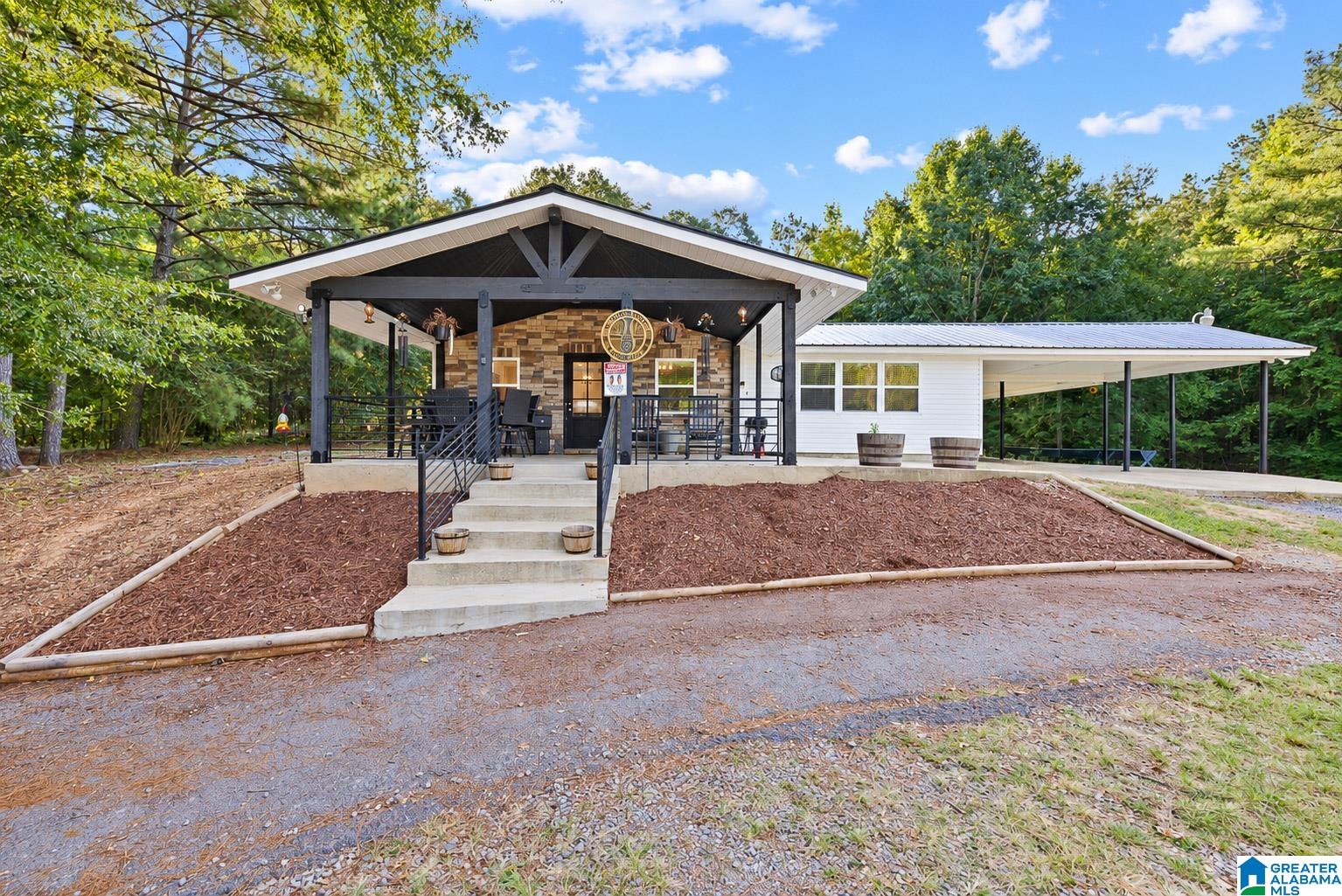 Photo 2 of Single family home for sale at 2516 Red Valley Rd, Remlap, AL 35133 | MLS# 21464829 | Listing updated on 2026-09-13