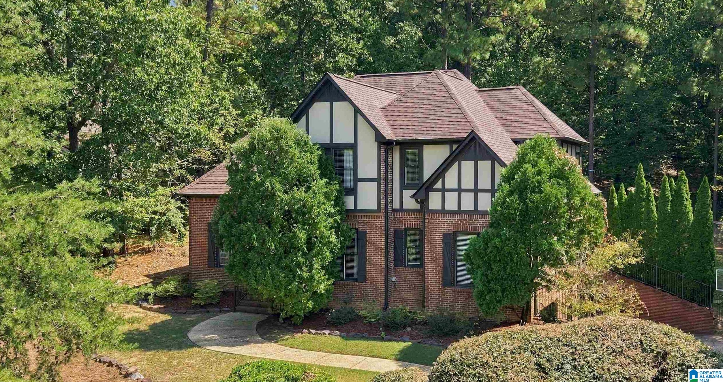 Photo 1 of Single family home for sale at 393 Greystone Glen Cir, Birmingham, AL 35242 | MLS# 21464831 | Listing updated on 2026-09-17