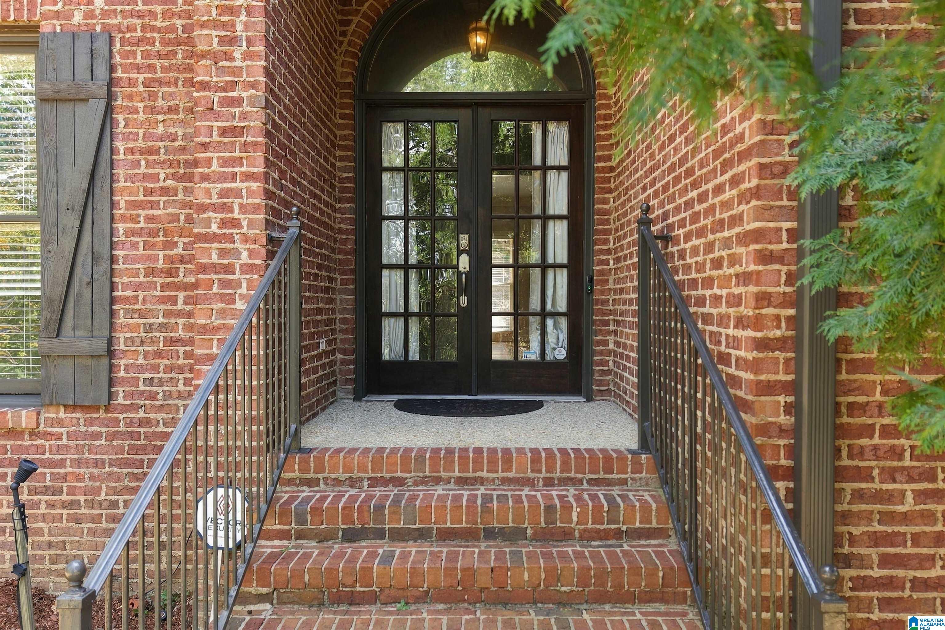 Photo 3 of Single family home for sale at 393 Greystone Glen Cir, Birmingham, AL 35242 | MLS# 21464831 | Listing updated on 2026-09-17