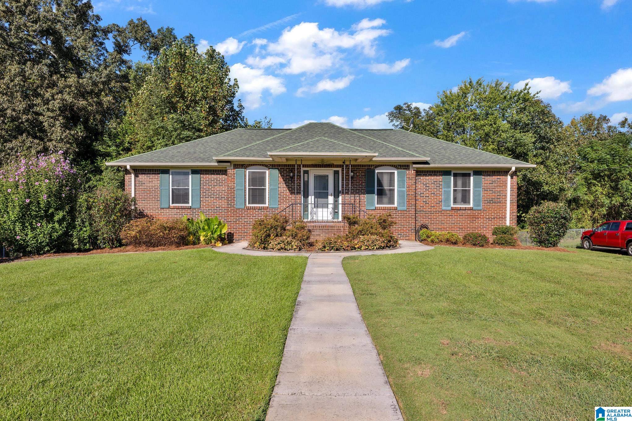 Photo 1 of Single family home for sale at 713 Hilltop Rd, Warrior, AL 35180 | MLS# 21464846 | Listing updated on 2026-09-13
