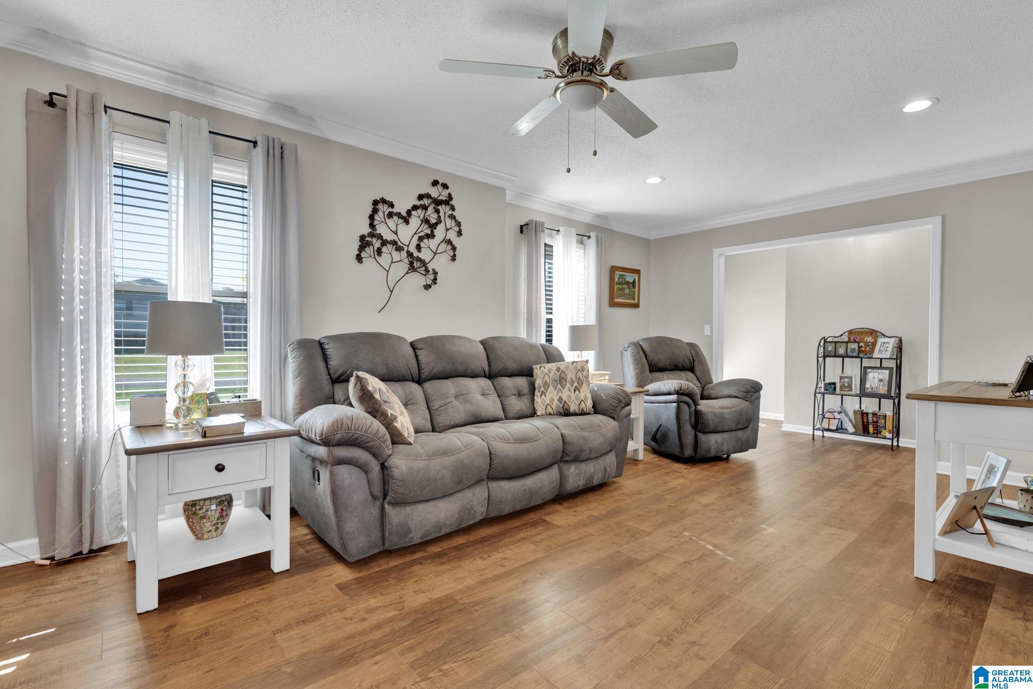 Photo 4 of Single family home for sale at 713 Hilltop Rd, Warrior, AL 35180 | MLS# 21464846 | Listing updated on 2026-09-13