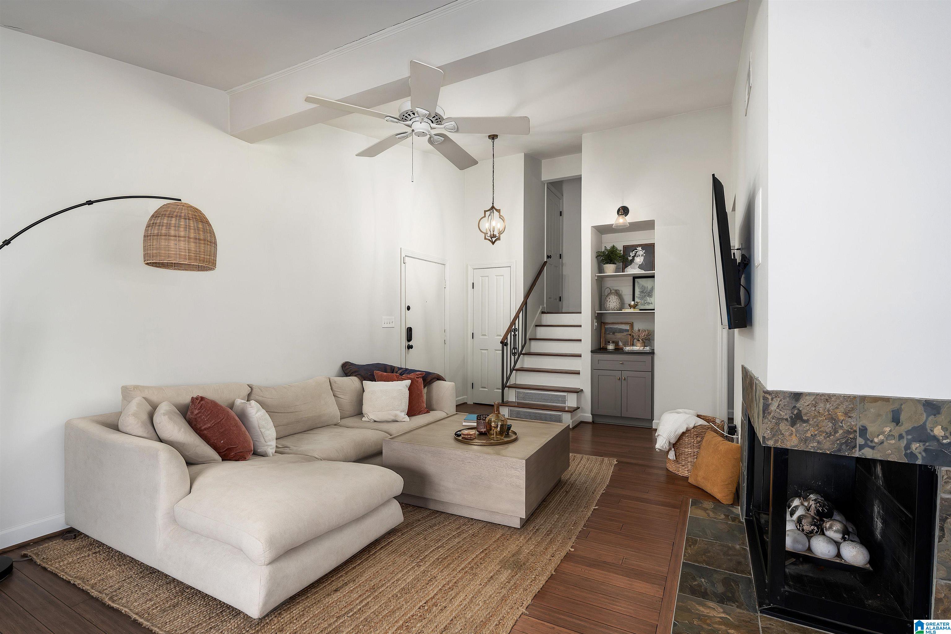 Photo 2 of Condo for sale at 133 Brookwood Green #133, Vestavia Hills, AL 35243 | MLS# 21464872 | Listing updated on 2026-09-18