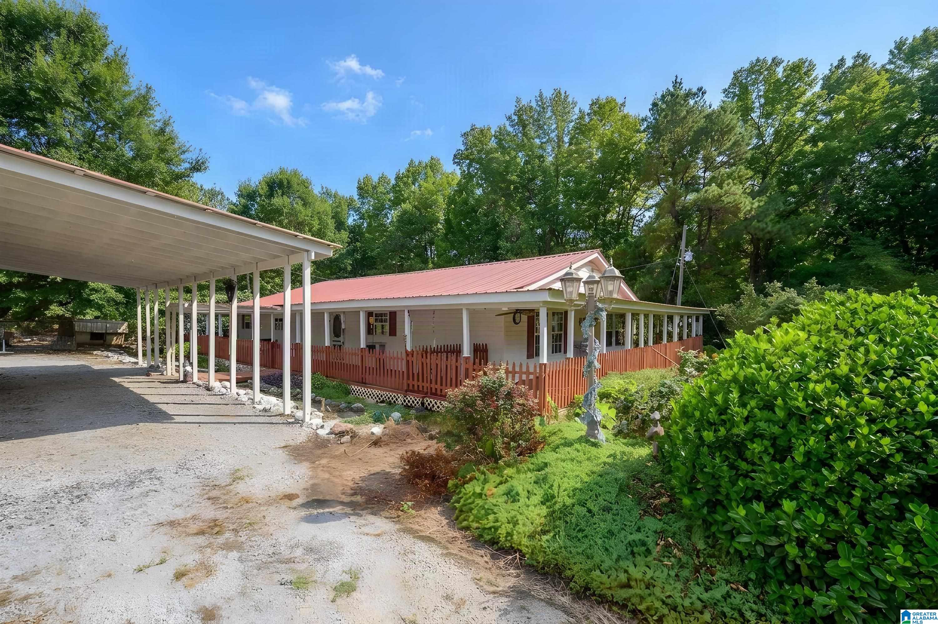 Photo 2 of Single family home for sale at 8580 Highway 191, Maplesville, AL 36750 | MLS# 21464882 | Listing updated on 2026-09-15