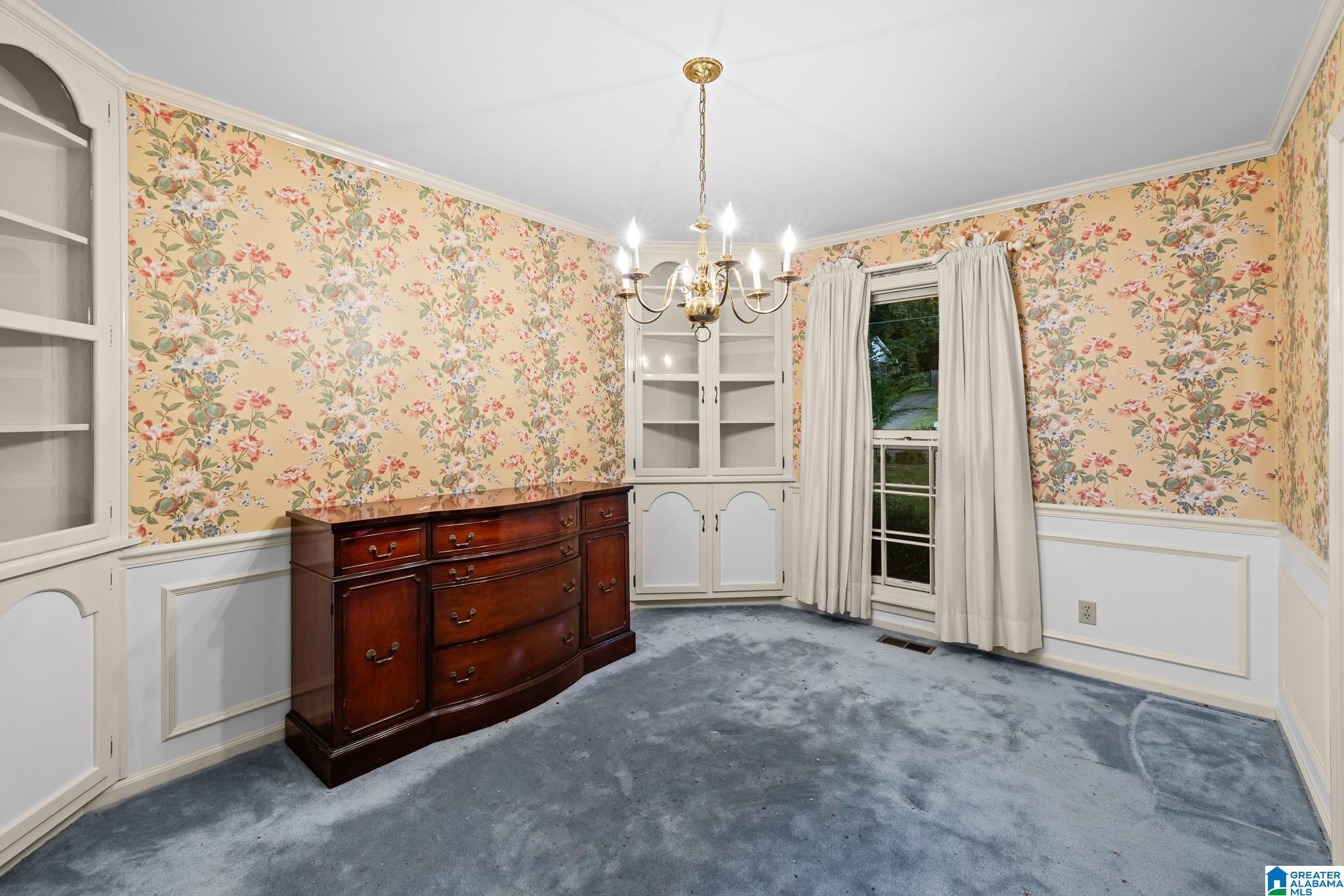Photo 3 of Single family home for sale at 818 Sherman Oaks Dr, Birmingham, AL 35235 | MLS# 21464883 | Listing updated on 2026-09-15