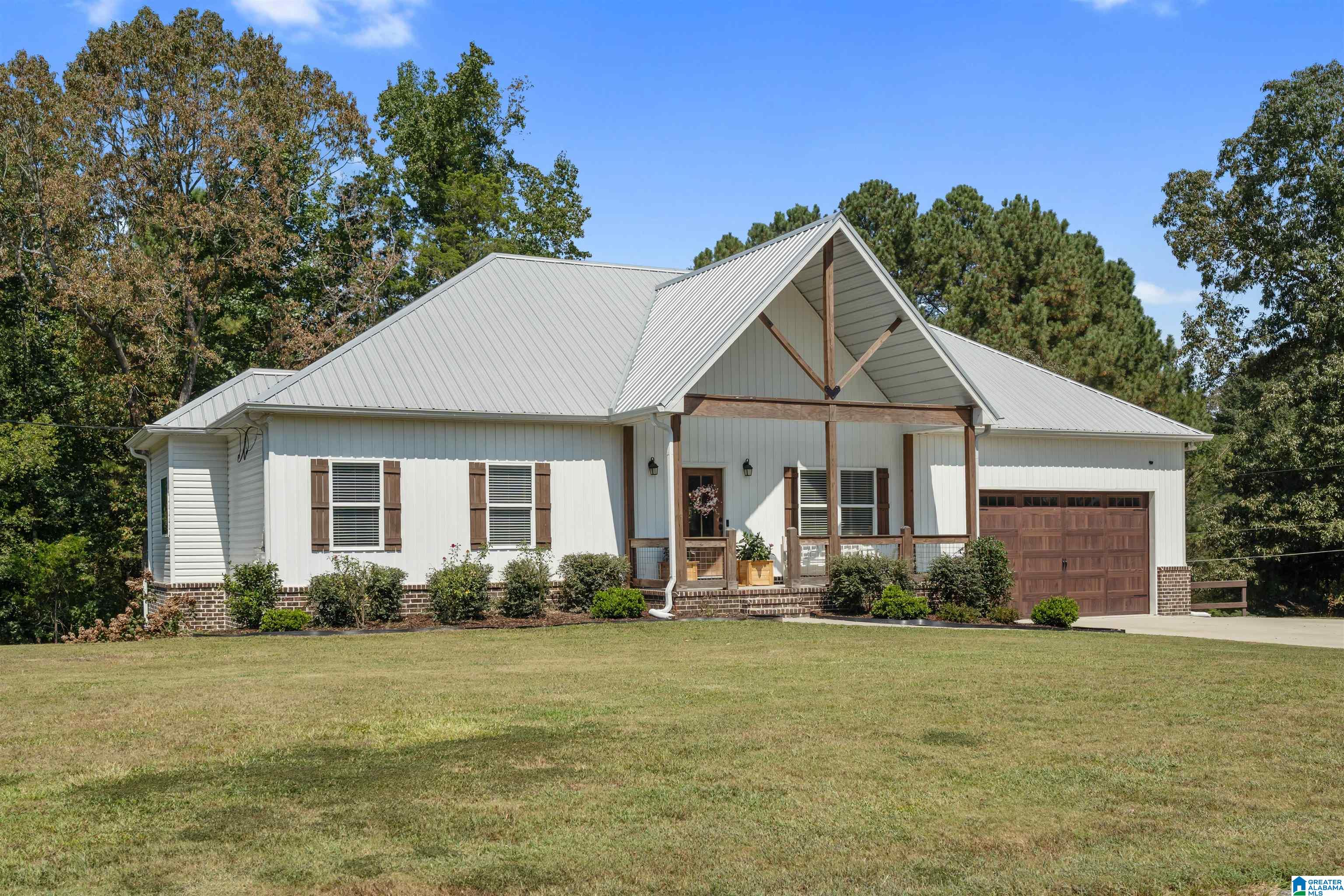 Photo 3 of Single family home for sale at 196 Nichols Rd, Leeds, AL 35094 | MLS# 21464887 | Listing updated on 2026-09-17