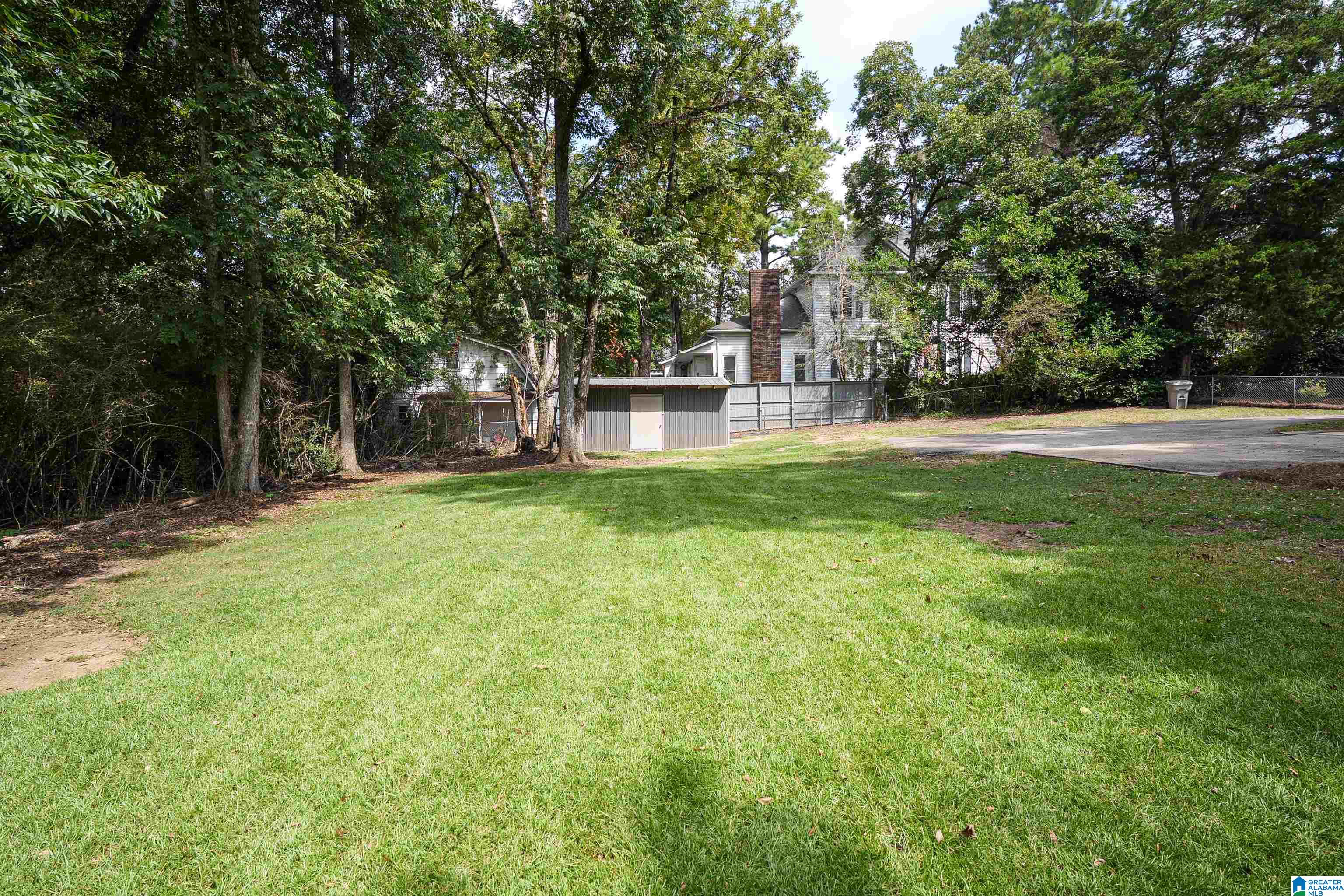 Photo 3 of Sale Pending at 314 N Main St, Columbiana, AL 35051 | MLS# 21464896 | Listing updated on 2026-09-15