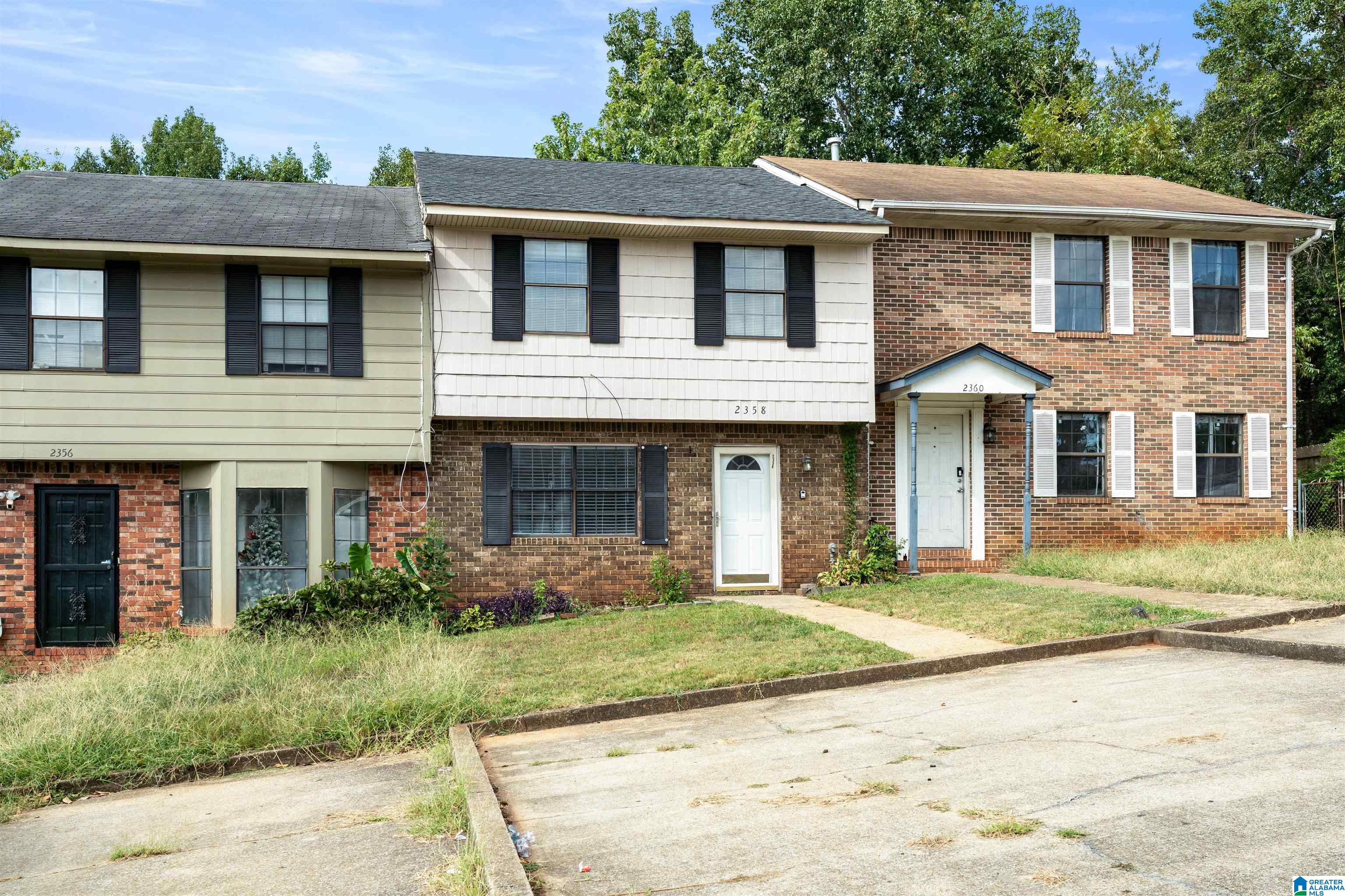 Photo 2 of Townhouse for sale at 2358 Grayson Valley Cir, Birmingham, AL 35235 | MLS# 21464905 | Listing updated on 2026-09-15