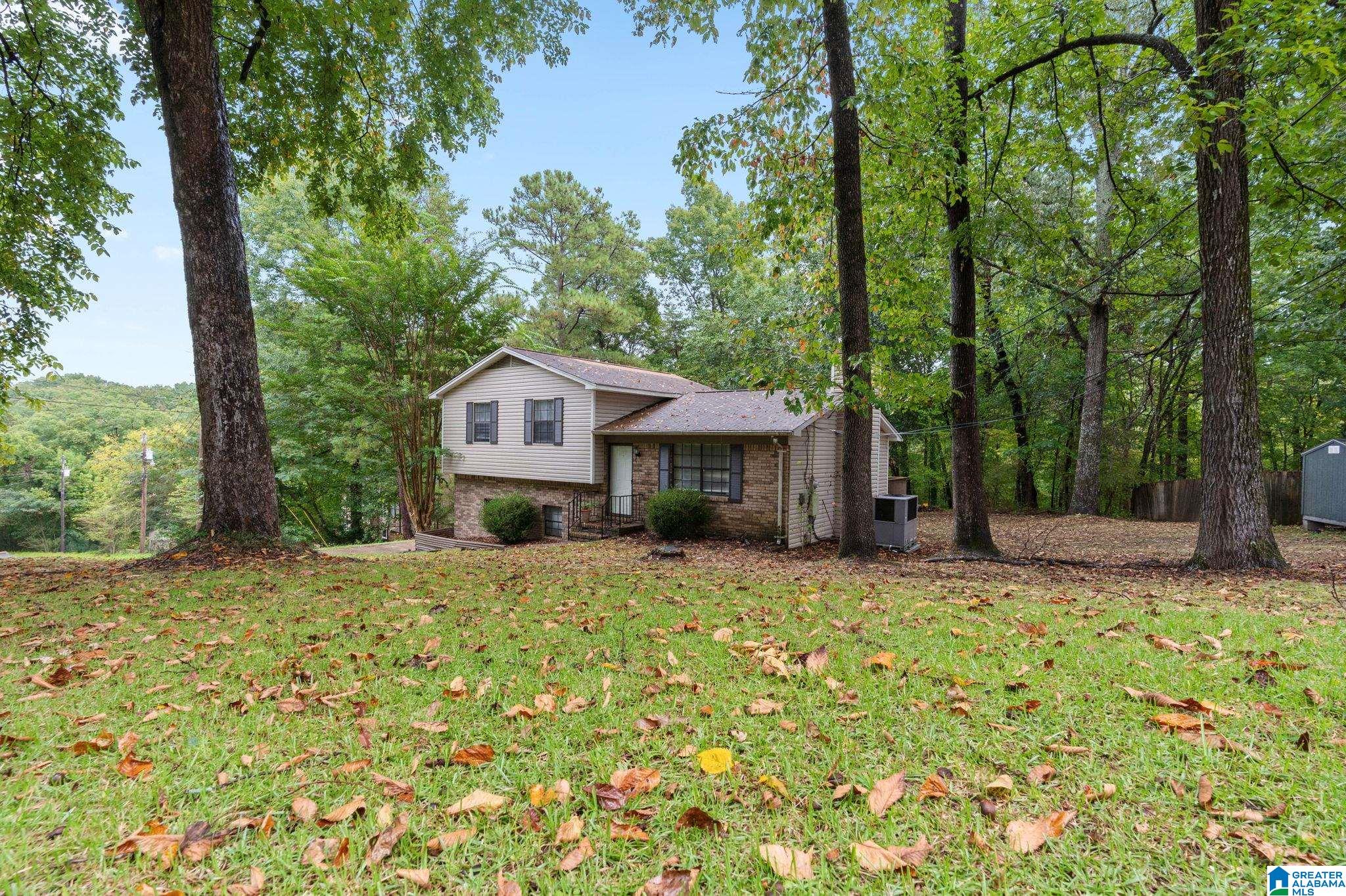 Photo 2 of Single family home for sale at 1152 Oak Crk Trl NE, Birmingham, AL 35215 | MLS# 21464912 | Listing updated on 2026-09-19
