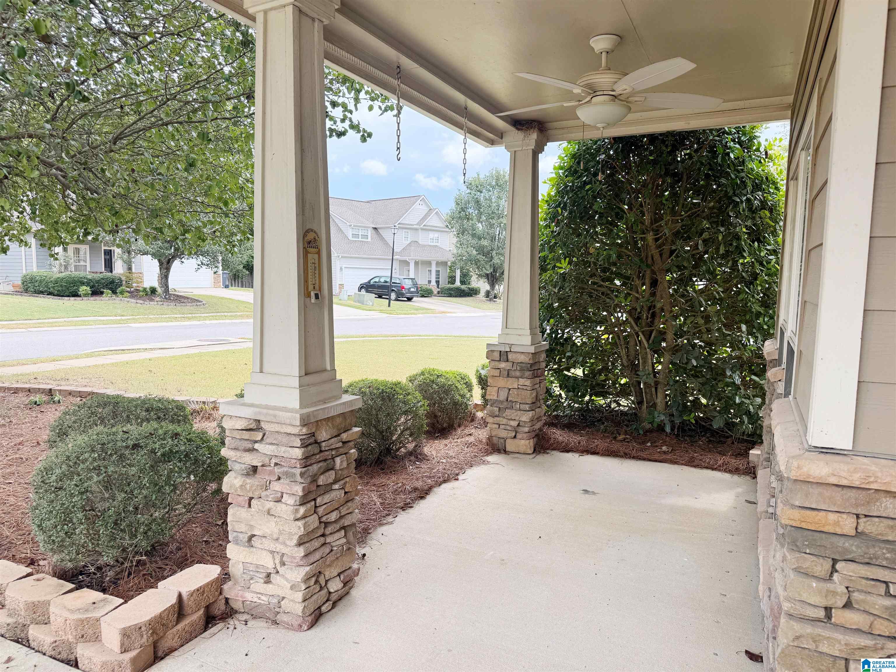 Photo 3 of Single family home for sale at 130 King Richards Way, Calera, AL 35040 | MLS# 21464925 | Listing updated on 2026-09-15