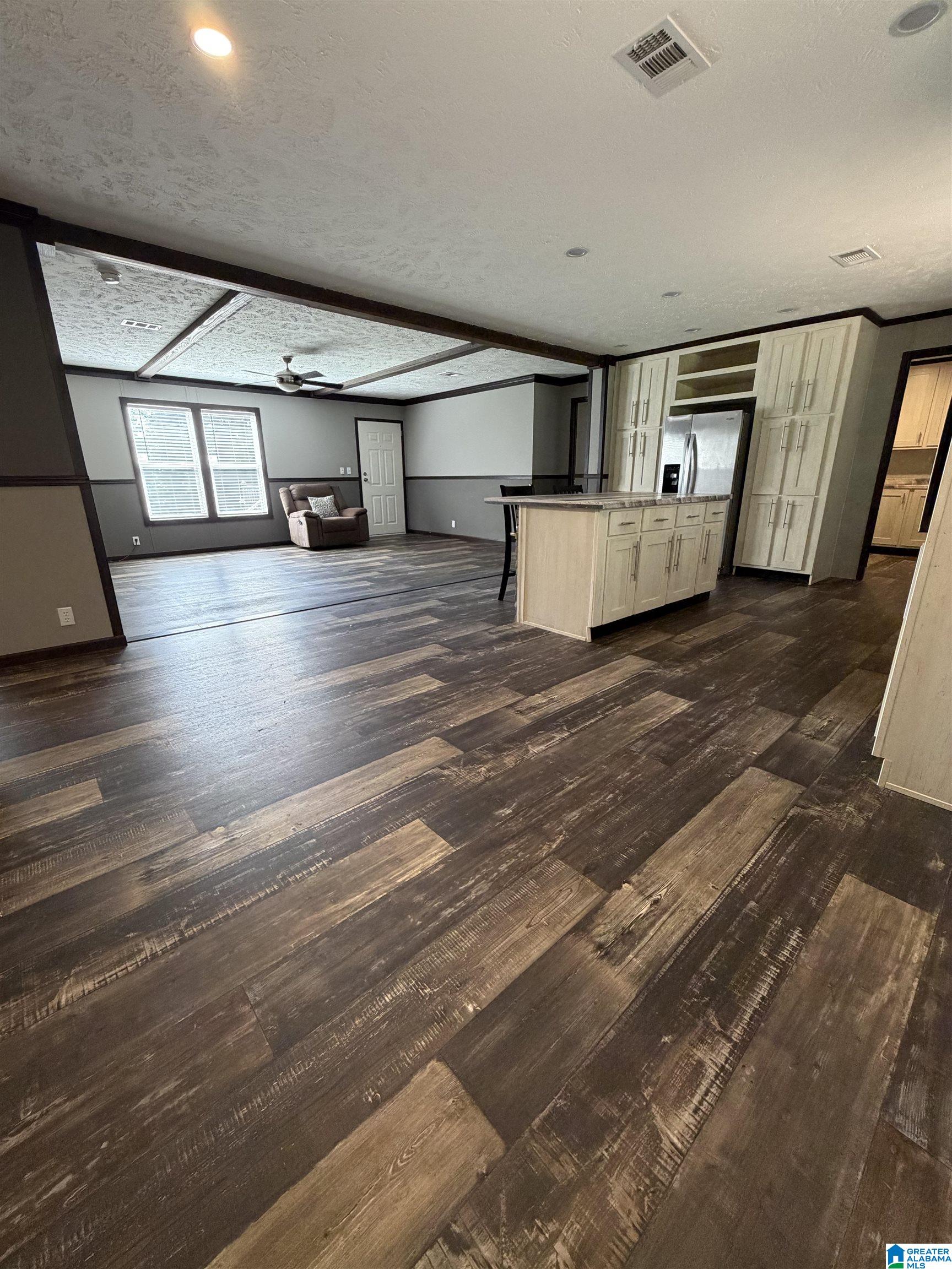 Photo 4 of Single family home for sale at 245 Bayberry Ln, Odenville, AL 35120 | MLS# 21464930 | Listing updated on 2026-09-15