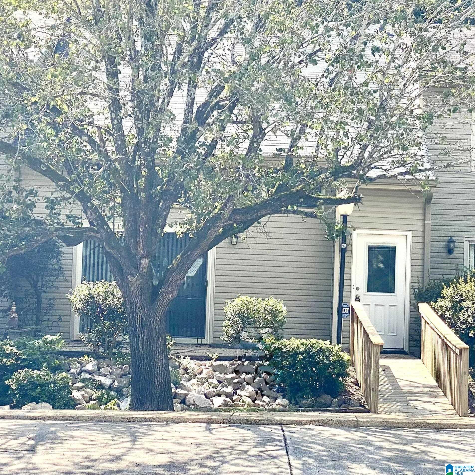 Townhouse for sale at 1922 Chandalar Ct, PELHAM, AL 35124 | MLS# 21464939