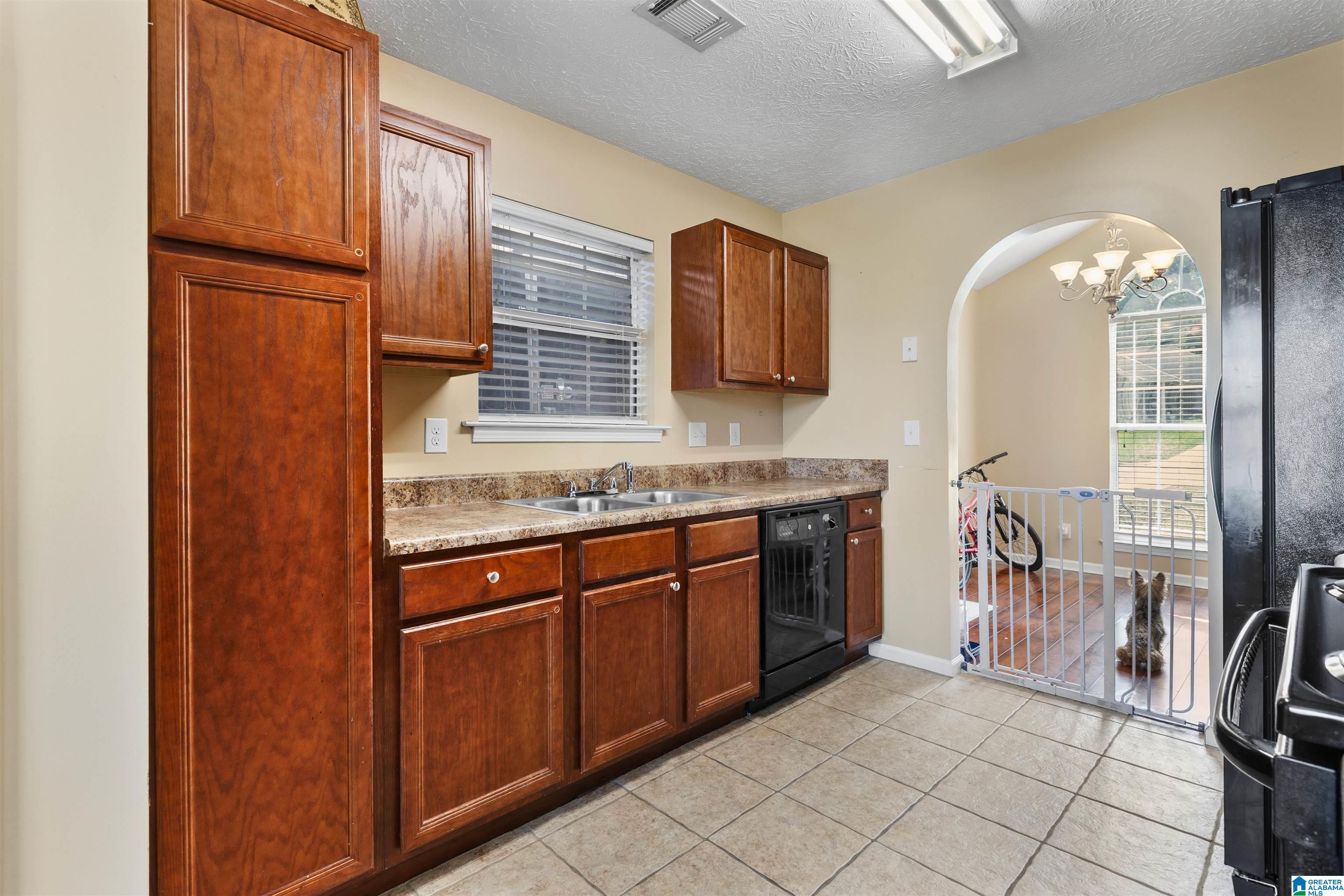 Photo 2 of Single family home for sale at 5844 Hammermill Loop, Montgomery, AL 36116 | MLS# 21464977 | Listing updated on 2026-09-15