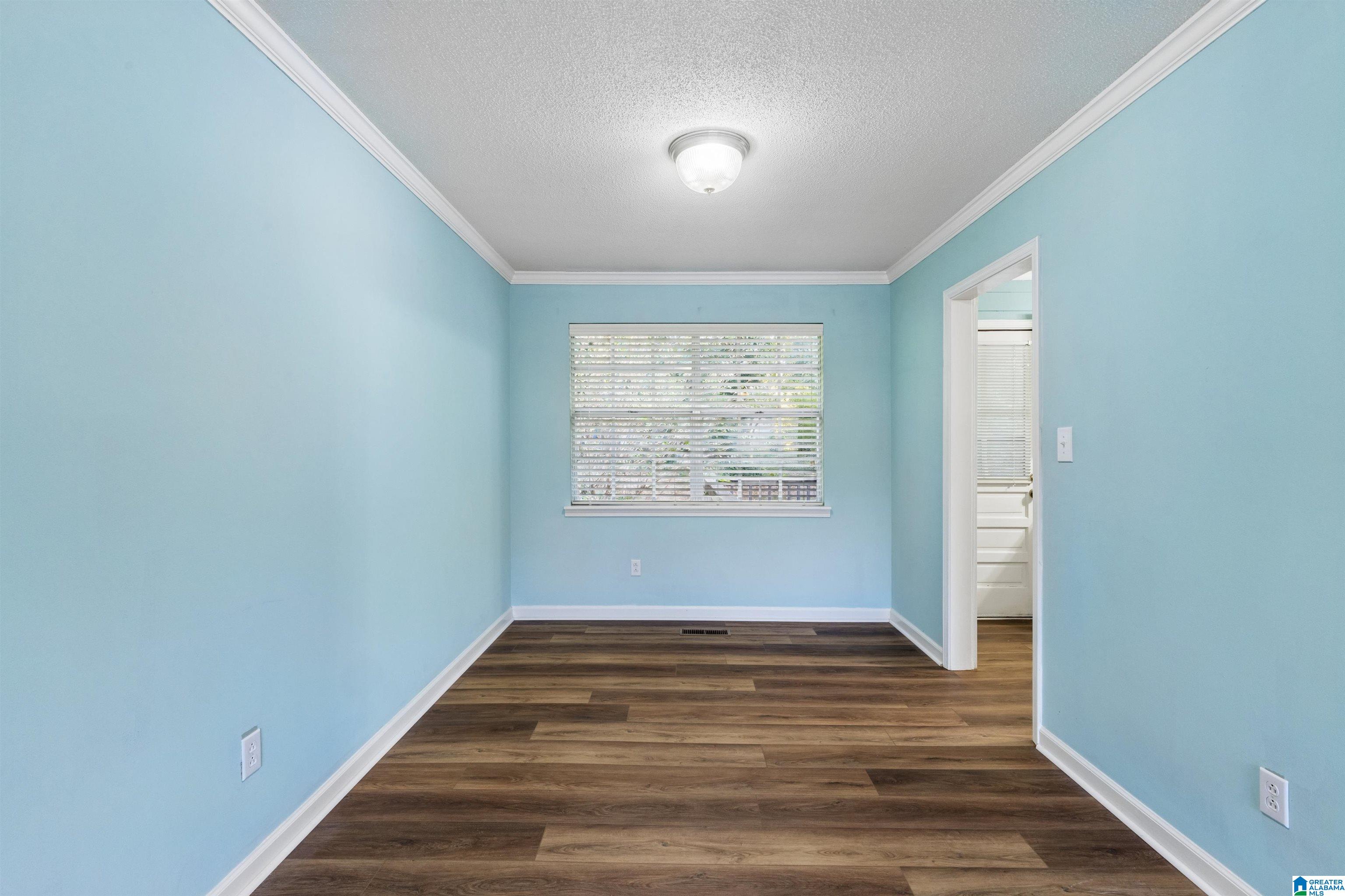 Photo 4 of Single family home for sale at 1212 Sweetwater Cir, Birmingham, AL 35235 | MLS# 21464979 | Listing updated on 2026-09-15