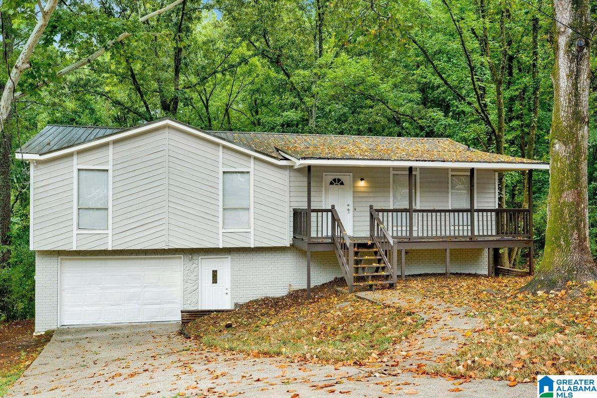 Photo 3 of Single family home for sale at 1750 Tudor Dr, Birmingham, AL 35235 | MLS# 21465003 | Listing updated on 2026-09-17