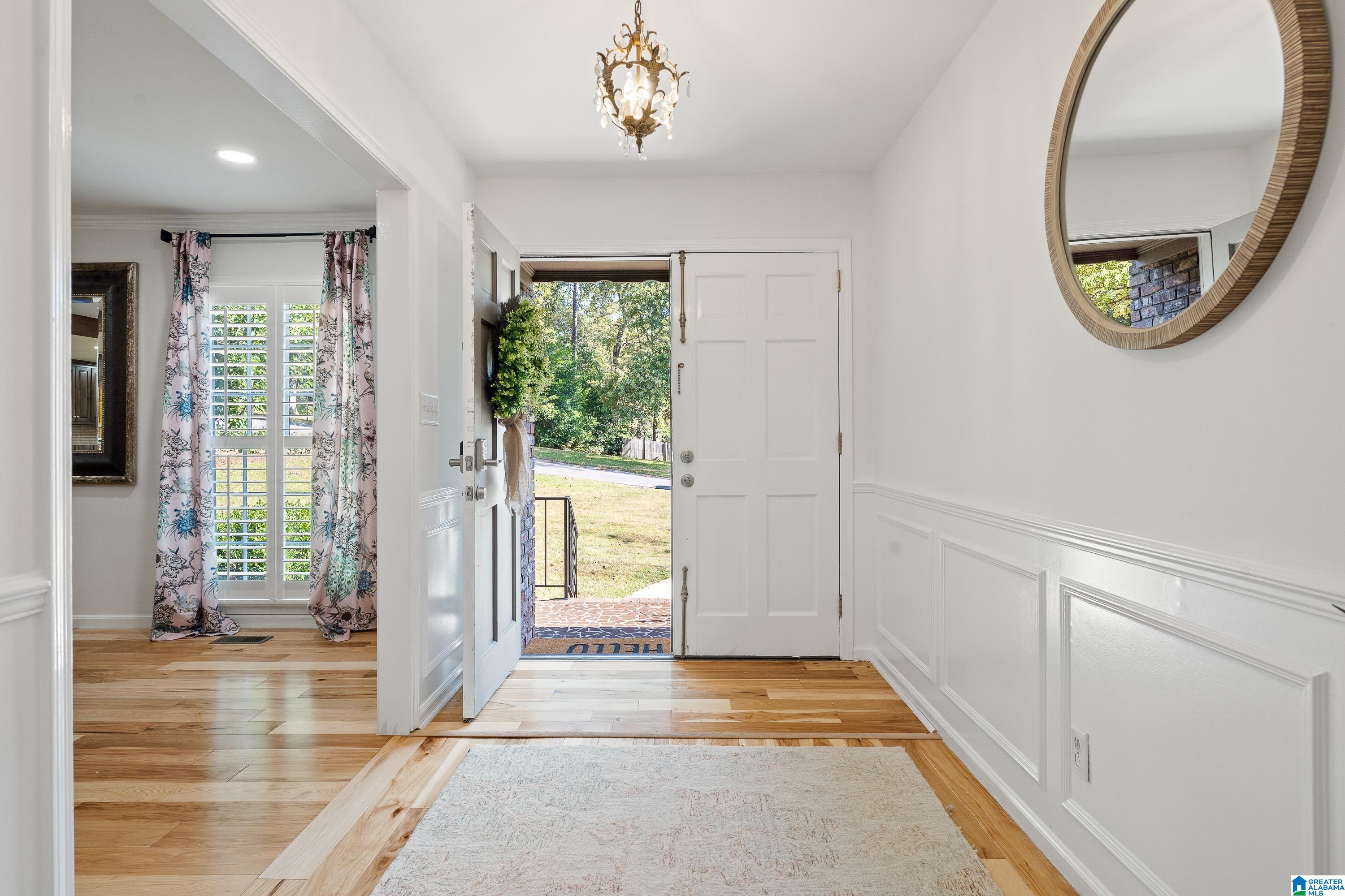 Photo 3 of Single family home for sale at 2658 Swiss Ln, Hoover, AL 35226 | MLS# 21465009 | Listing updated on 2026-09-18