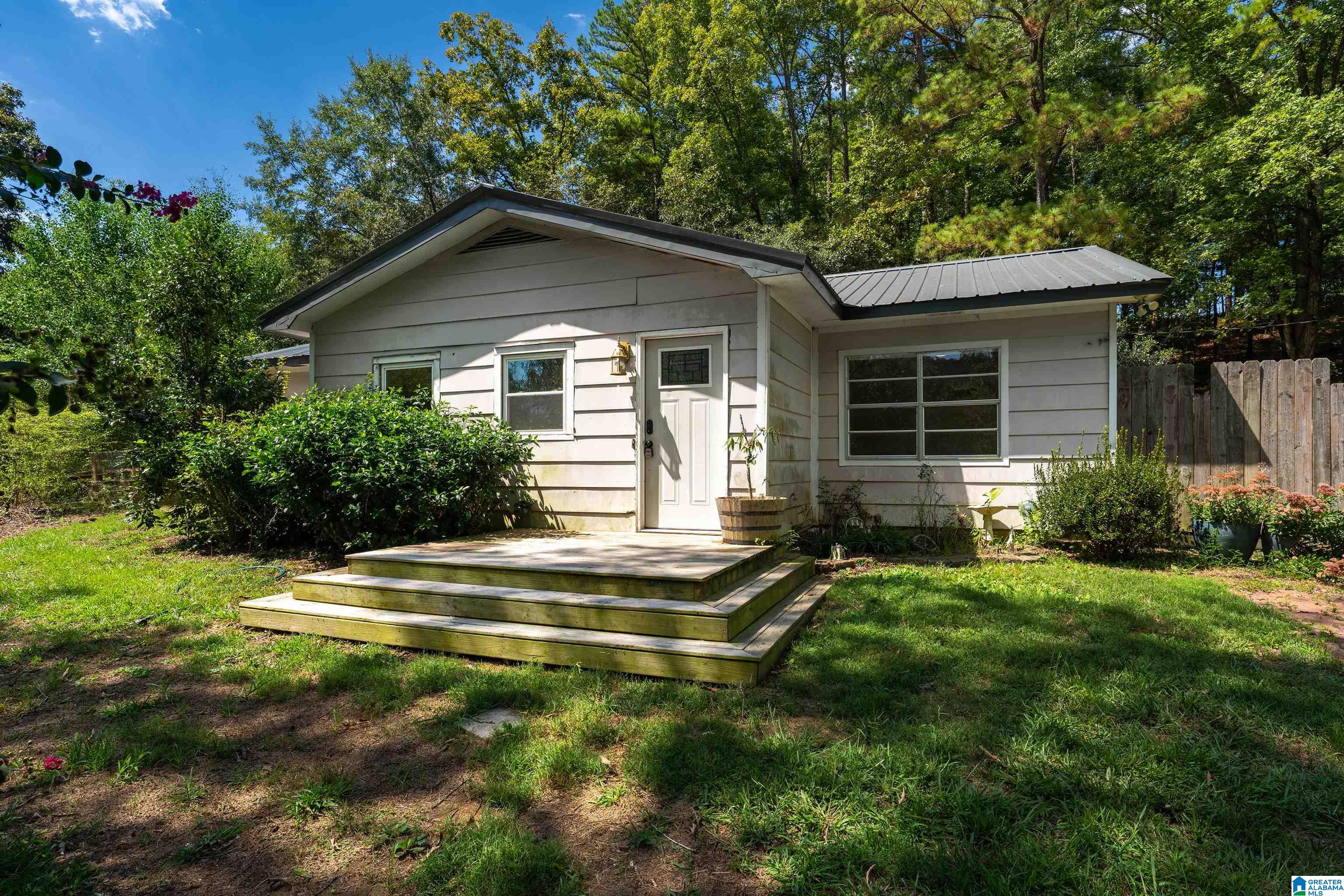Photo 2 of Single family home for sale at 1741 Highway 35, Pelham, AL 35124 | MLS# 21465014 | Listing updated on 2026-09-16