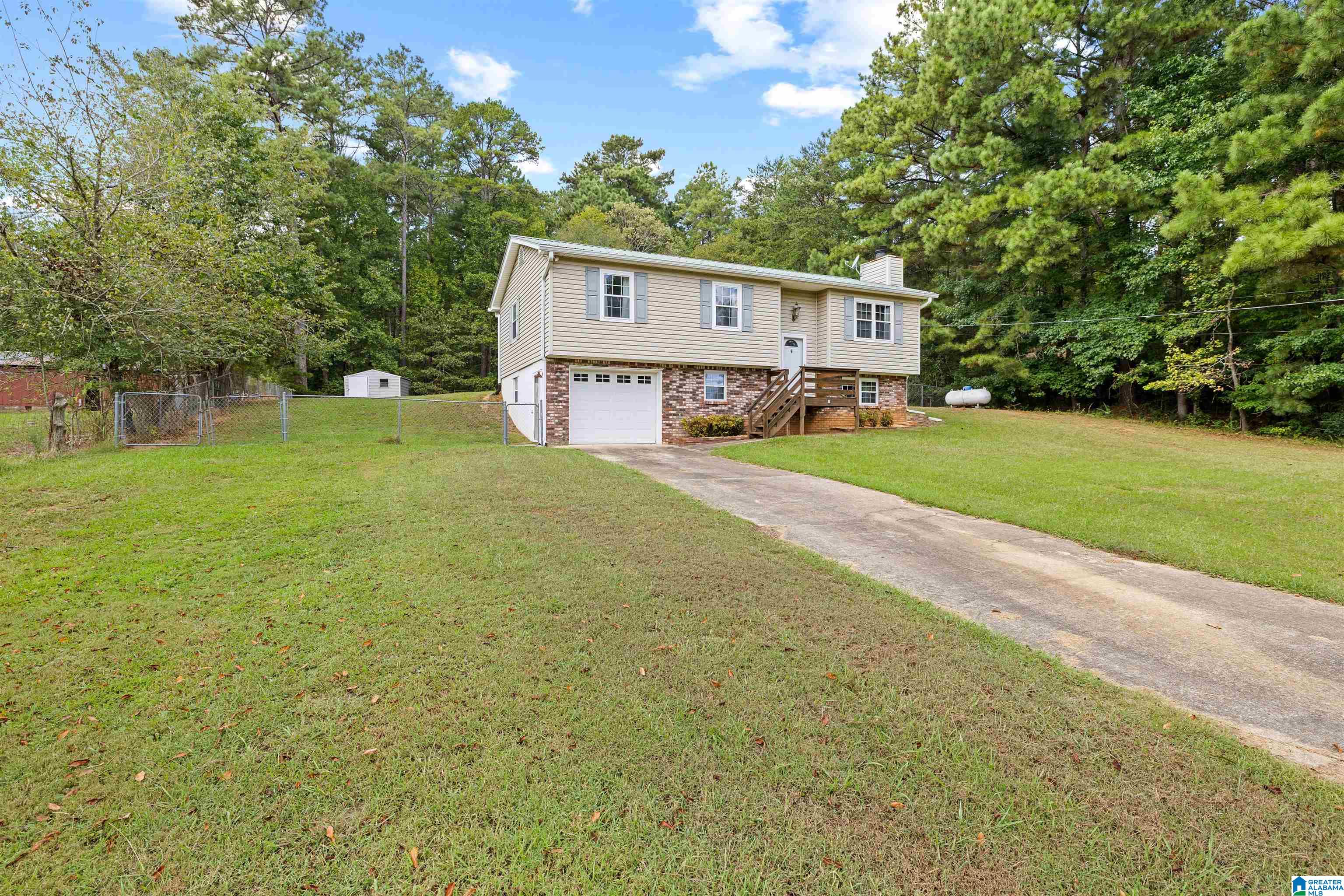 Photo 3 of Single family home for sale at 81 Honeycutt Rd, Remlap, AL 35133 | MLS# 21465018 | Listing updated on 2026-09-20