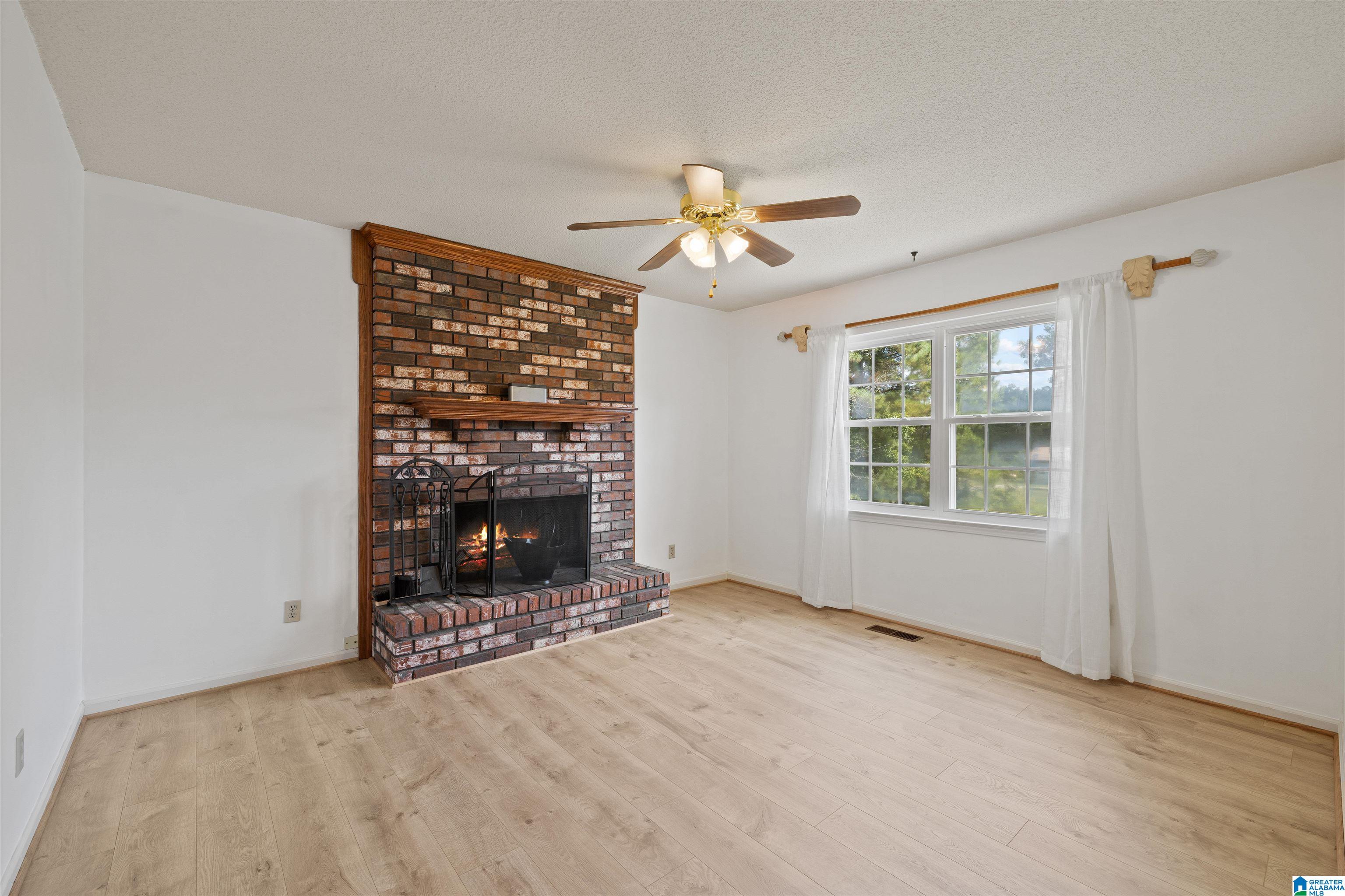 Photo 4 of Single family home for sale at 81 Honeycutt Rd, Remlap, AL 35133 | MLS# 21465018 | Listing updated on 2026-09-20