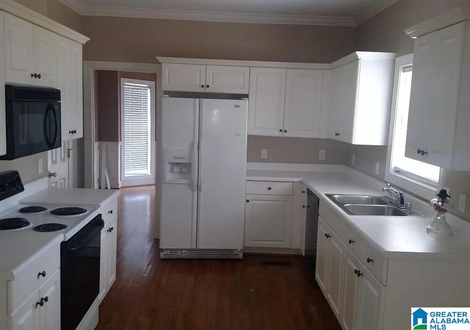 Photo 2 of Single family home for sale at 206 Woodbury Dr, Sterrett, AL 35147 | MLS# 21465032 | Listing updated on 2026-09-16