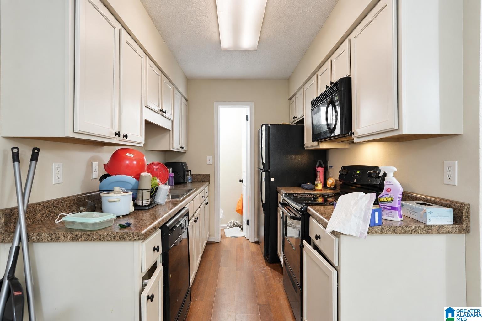 Photo 4 of Condo for sale at 1107 Chapel Crk Dr #1107, Hoover, AL 35226 | MLS# 21465089 | Listing updated on 2026-09-17