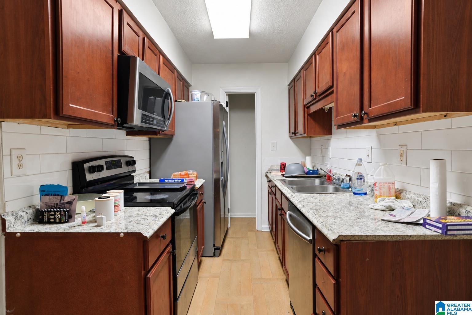 Photo 4 of Condo for sale at 1302 Patton Crk Dr #1302, Hoover, AL 35226 | MLS# 21465090 | Listing updated on 2026-09-17