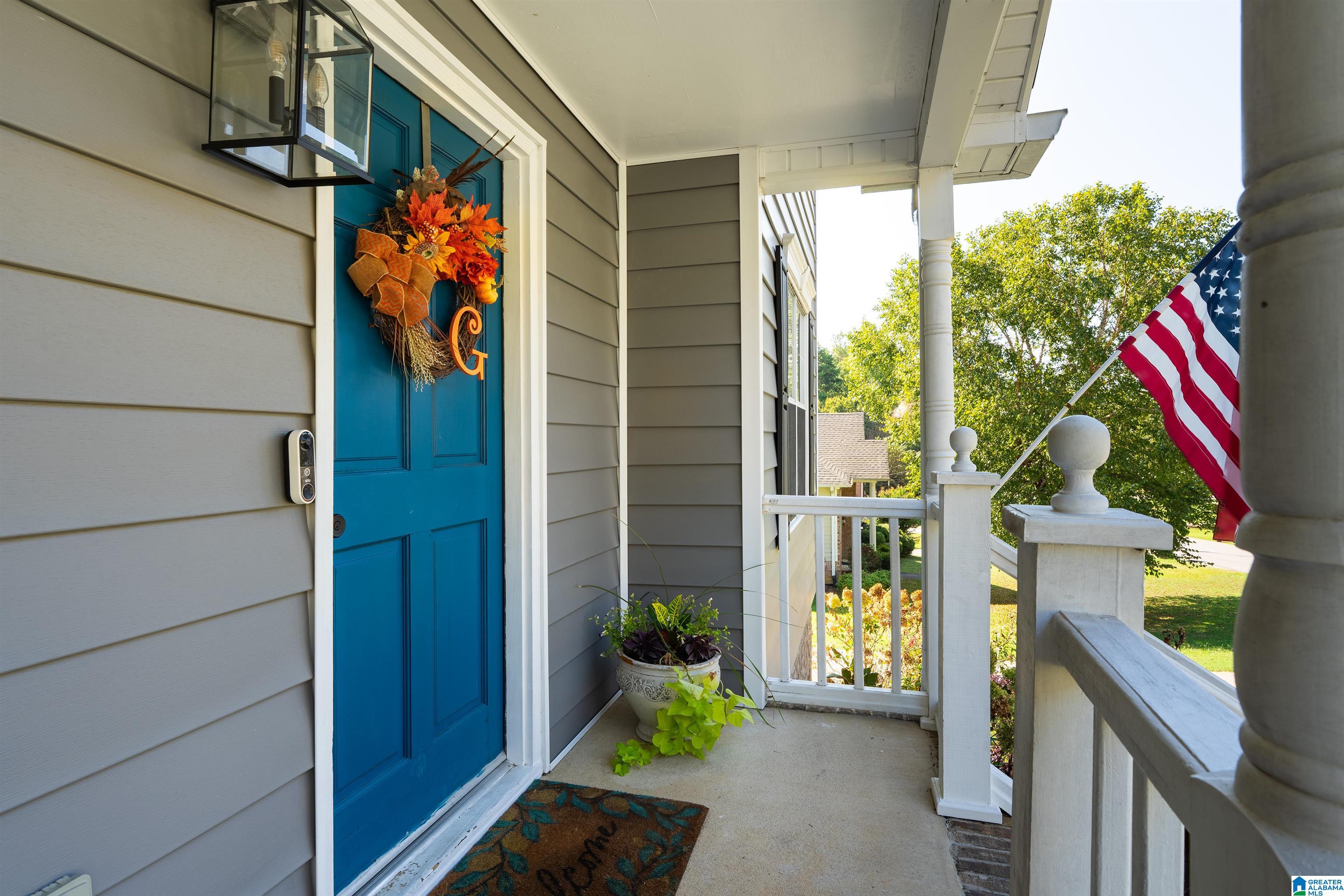 Photo 4 of Single family home for sale at 8233 Matson Cir, Trussville, AL 35173 | MLS# 21465093 | Listing updated on 2026-09-17
