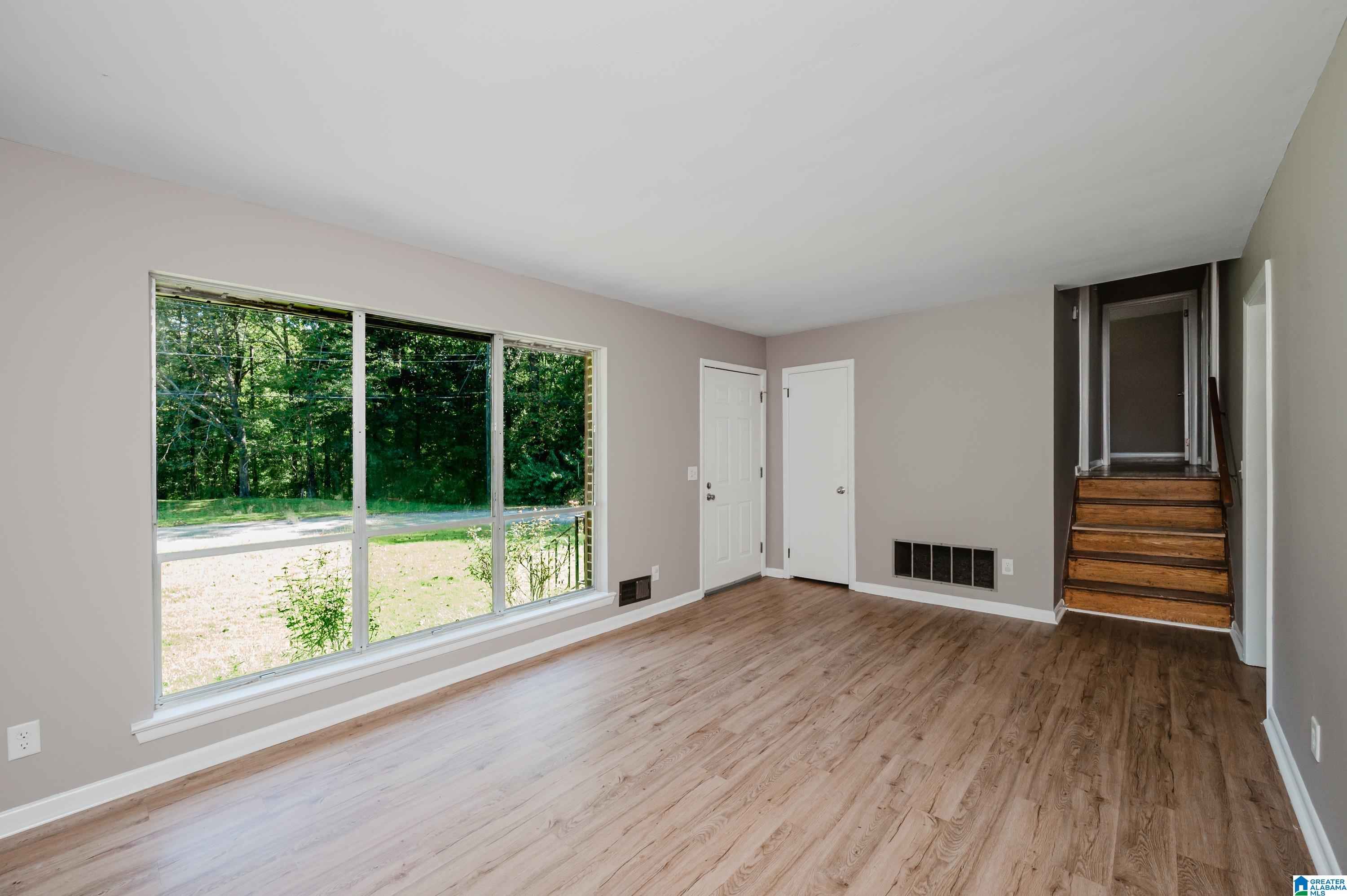 Photo 4 of Single family home for sale at 3314 Wentwood Cir, Adamsville, AL 35005 | MLS# 21465094 | Listing updated on 2026-09-17