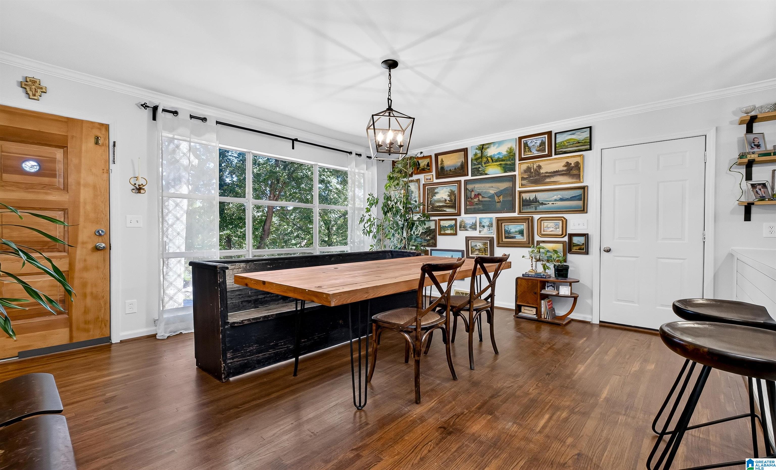 Photo 3 of Single family home for sale at 2187 Rocky Ridge Rd, Hoover, AL 35216 | MLS# 21465101 | Listing updated on 2026-09-18