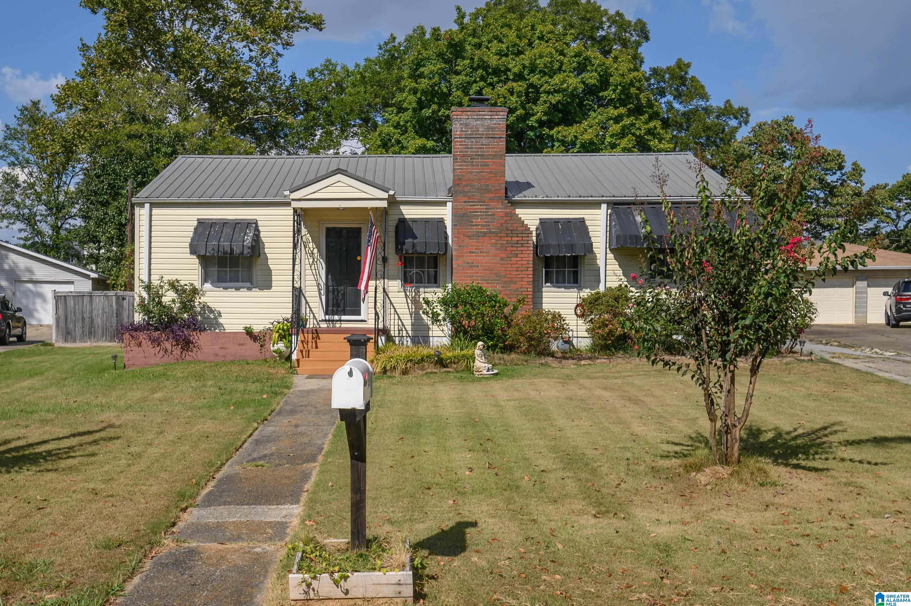 Photo 2 of Single family home for sale at 124 Gillon Dr, Birmingham, AL 35209 | MLS# 21465103 | Listing updated on 2026-09-19
