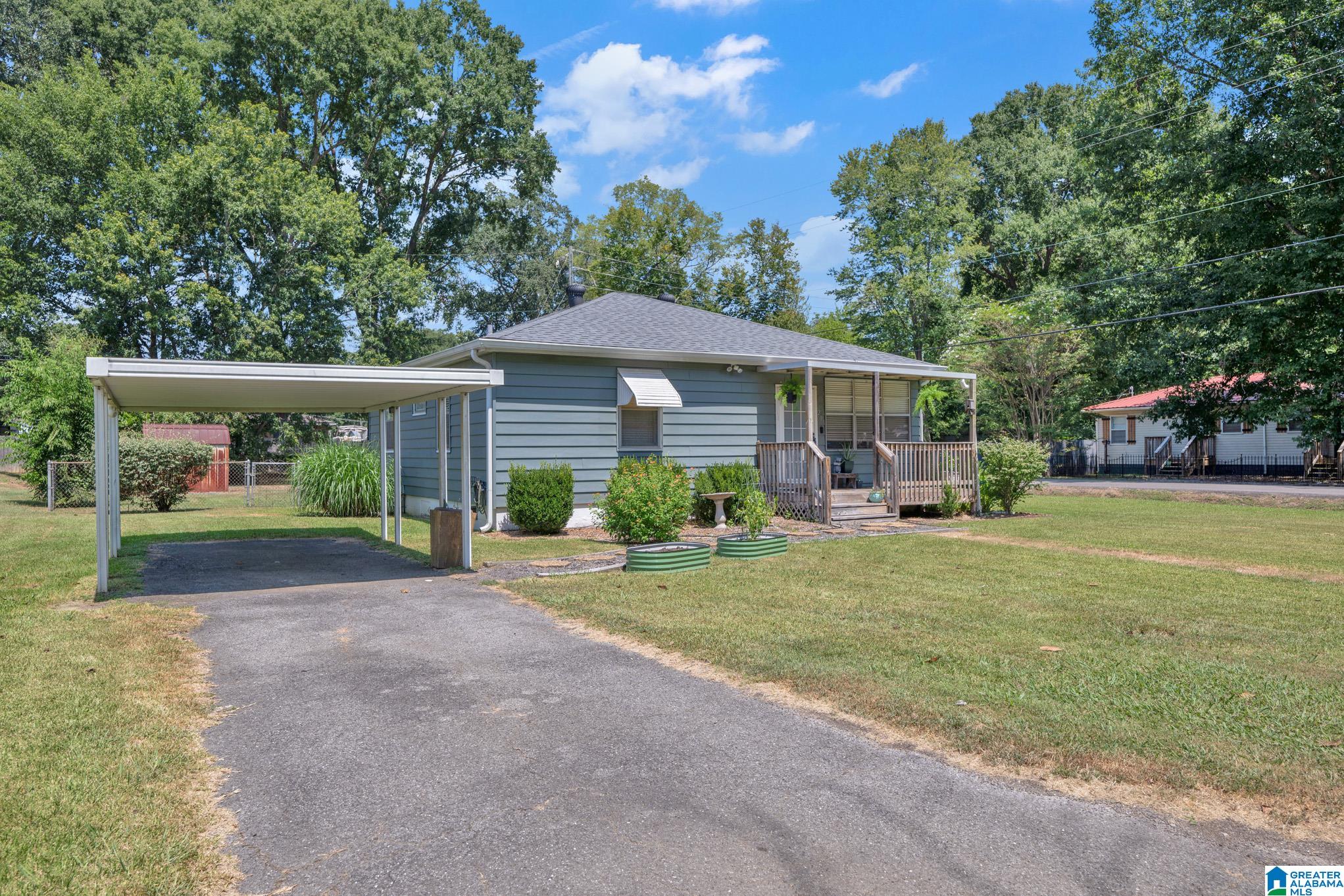 Photo 1 of Single family home for sale at 201 Lakeland Ave, Bessemer, AL 35023 | MLS# 21465128 | Listing updated on 2026-09-18