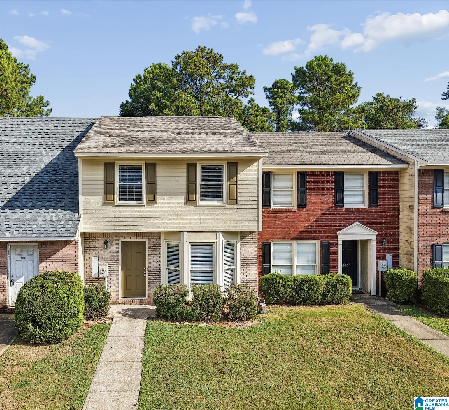 Photo 1 of Townhouse for sale at 5040 Falling Crk Ln, Birmingham, AL 35235 | MLS# 21465133 | Listing updated on 2026-09-17