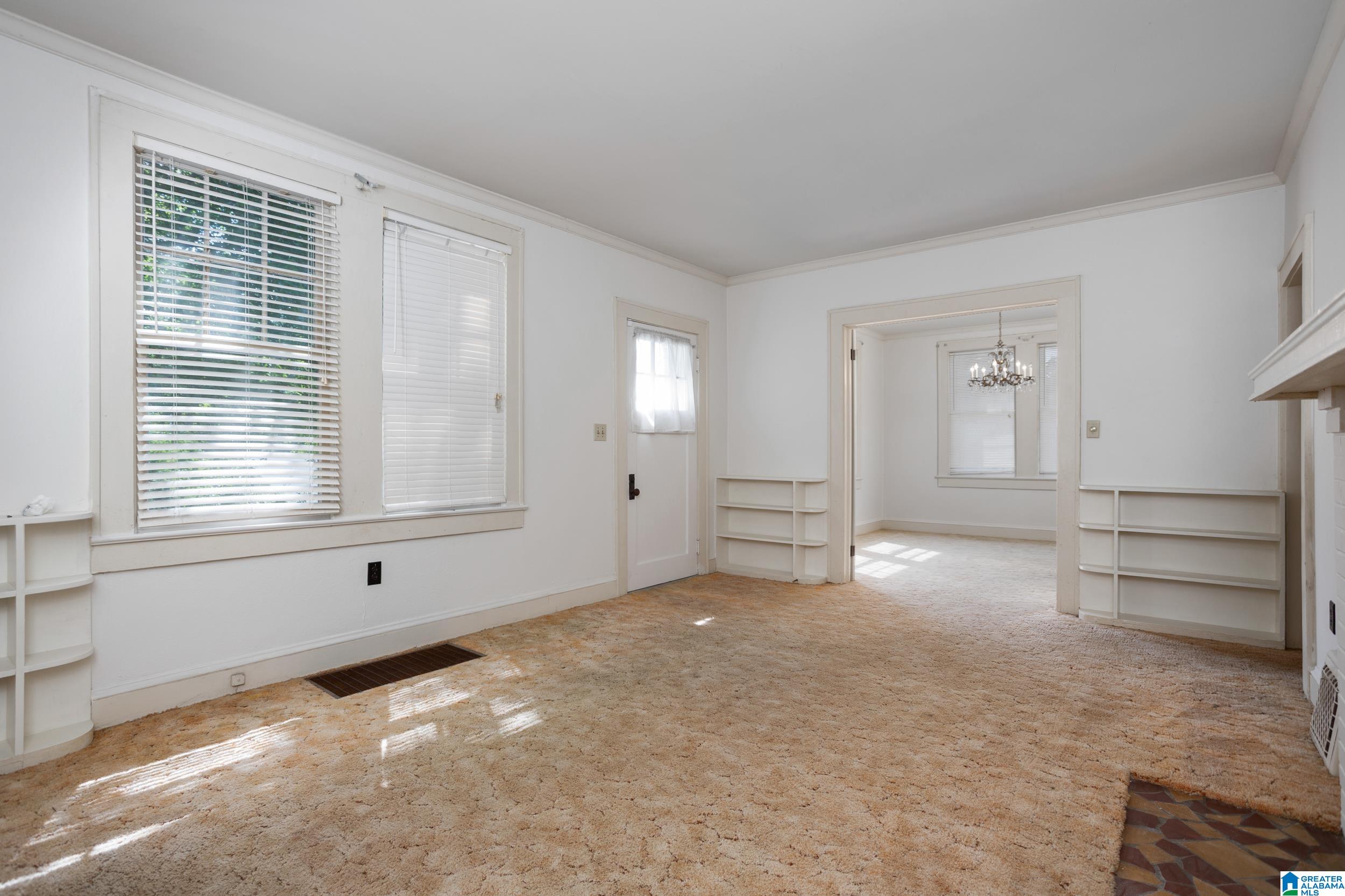 Photo 4 of Single family home for sale at 2124 Woodland Ave, Anniston, AL 36207 | MLS# 21465137 | Listing updated on 2026-09-16