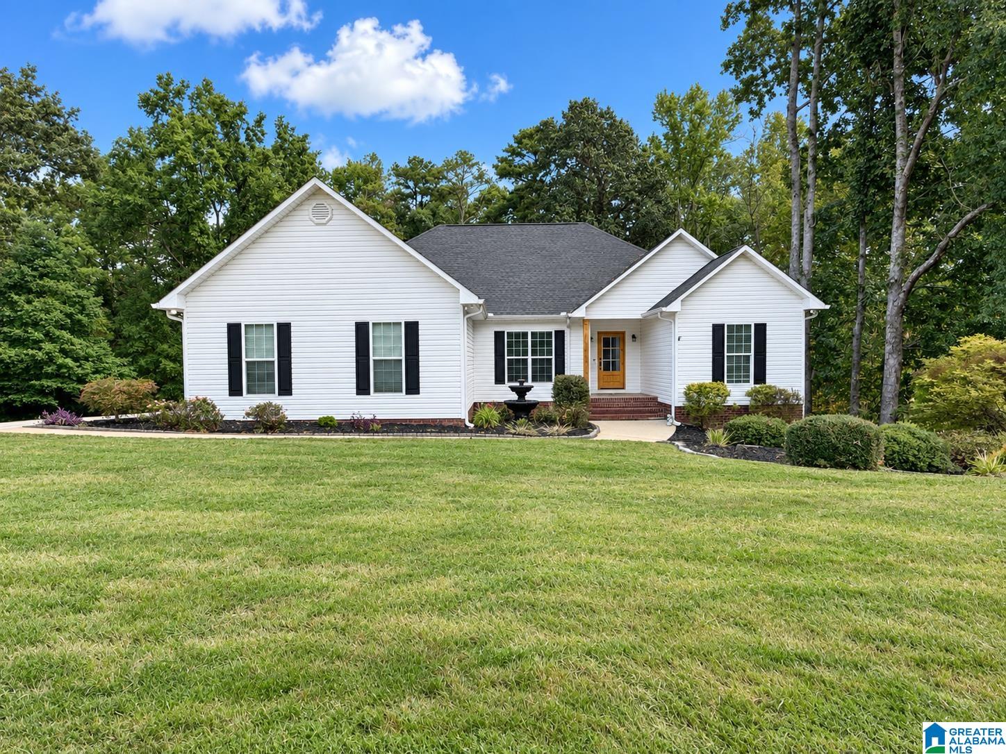 Single family home for sale at 4208 Country Oaks Dr, OXFORD, AL 36203 | MLS# 21465149