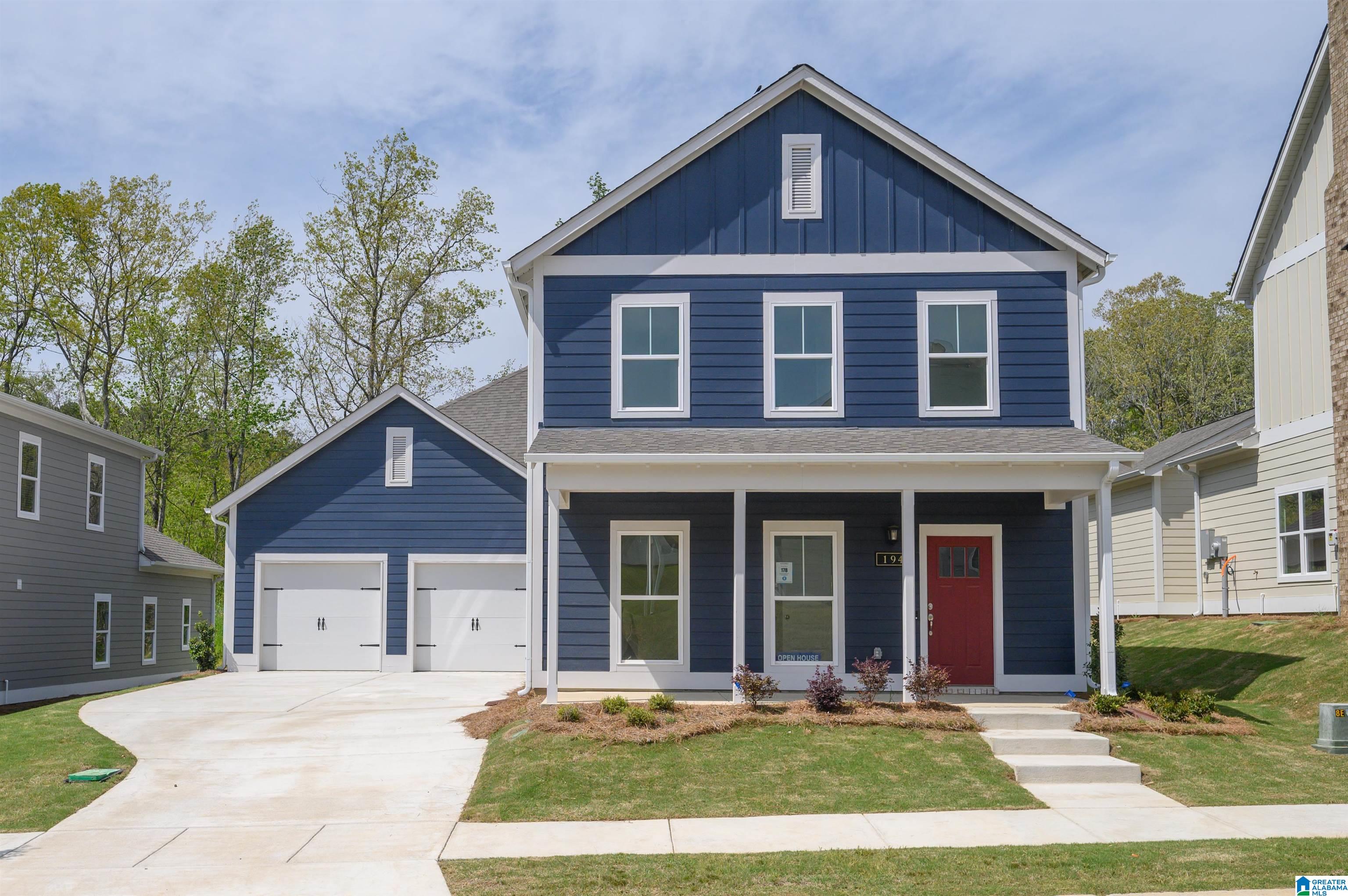 Photo 1 of Single family home for sale at 252 Ridge Blvd, Alabaster, AL 35007 | MLS# 21465182 | Listing updated on 2026-09-17
