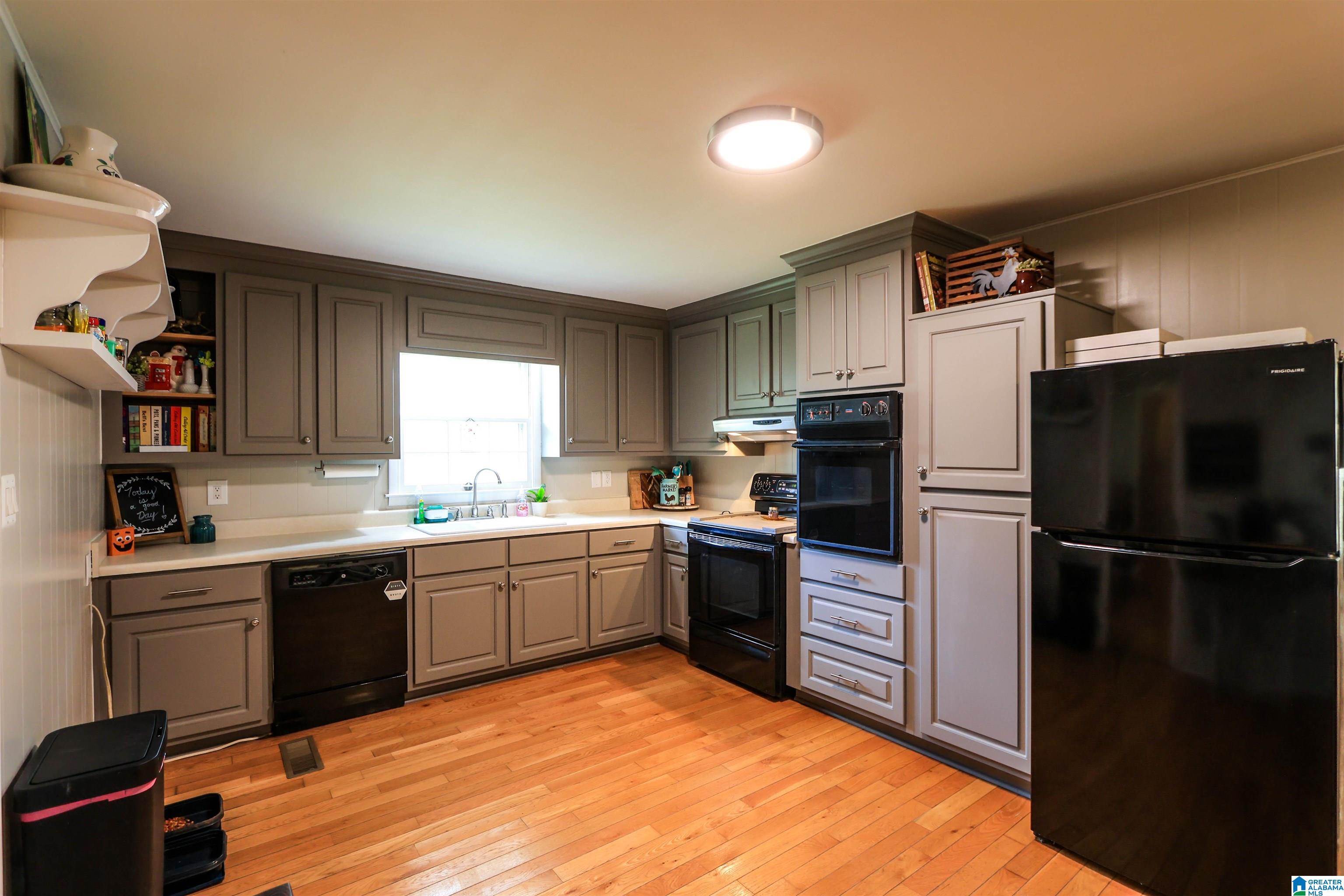 Photo 4 of Single family home for sale at 133 Gauldinville Rd, Anniston, AL 36201 | MLS# 21465183 | Listing updated on 2026-09-22