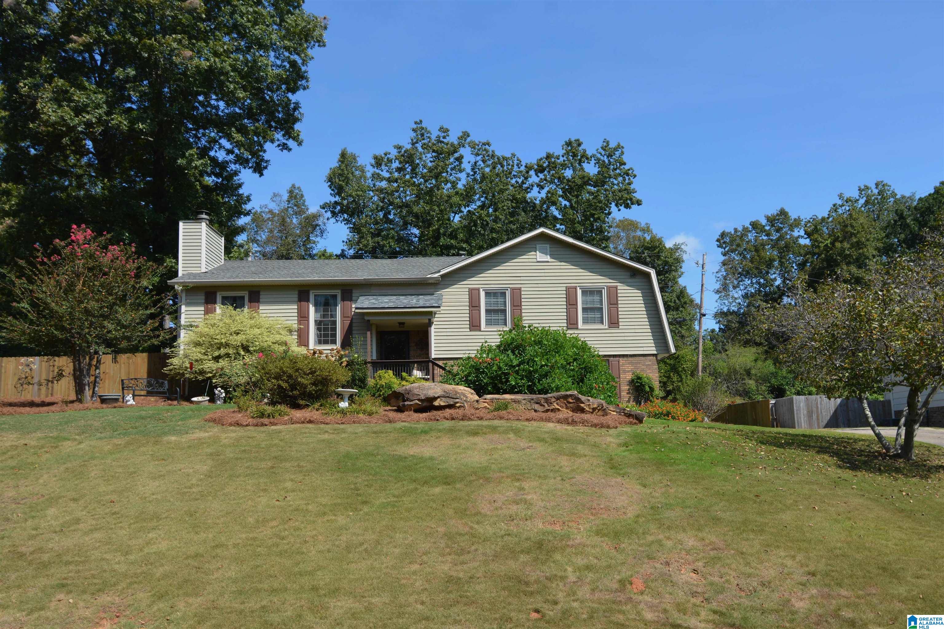 Photo 1 of Single family home for sale at 4904 Abbey Ln, Birmingham, AL 35223 | MLS# 21465210 | Listing updated on 2026-09-18