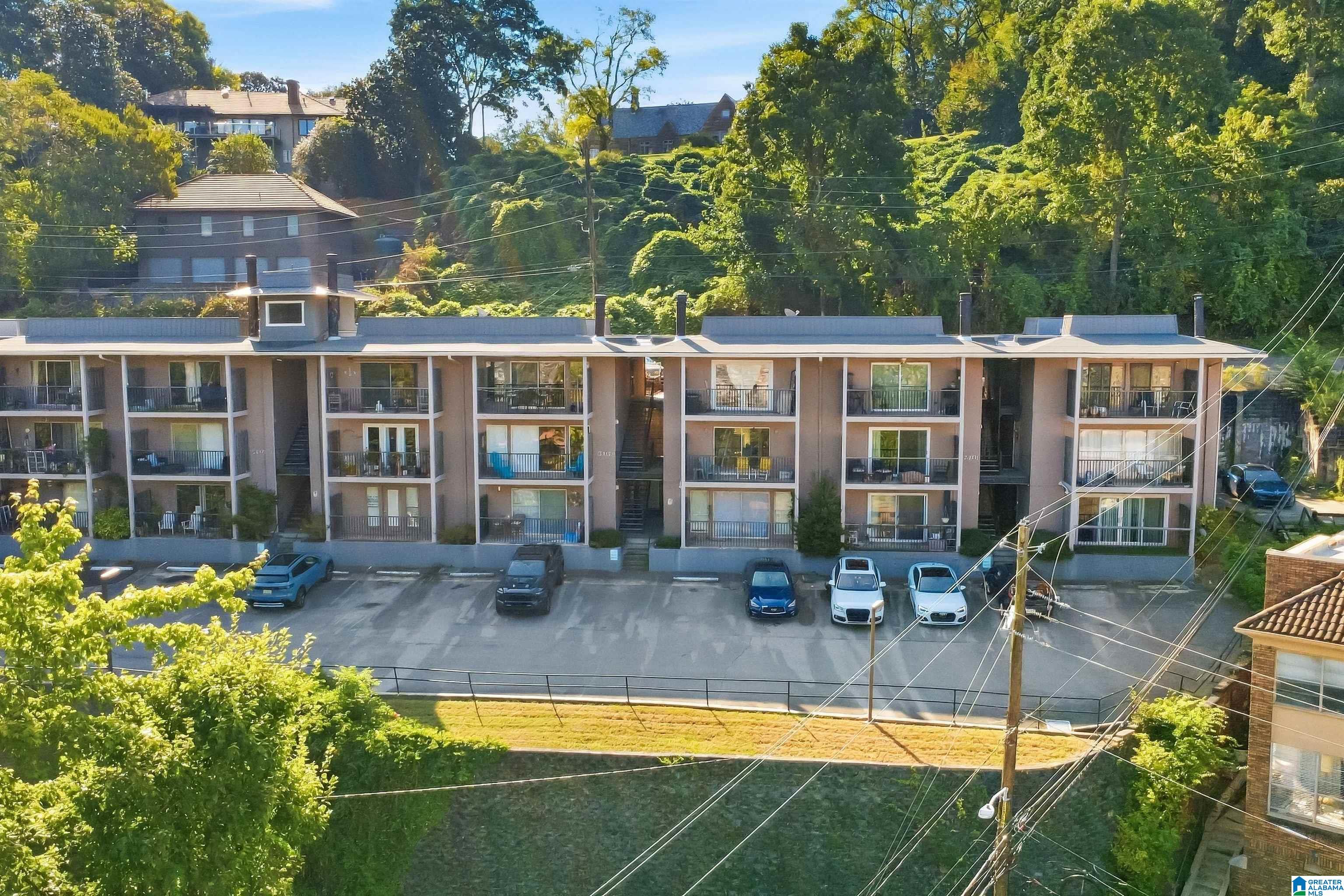 Photo 1 of Condo for sale at 2401 Arlington Crescent #A, Birmingham, AL 35205 | MLS# 21465220 | Listing updated on 2026-09-18