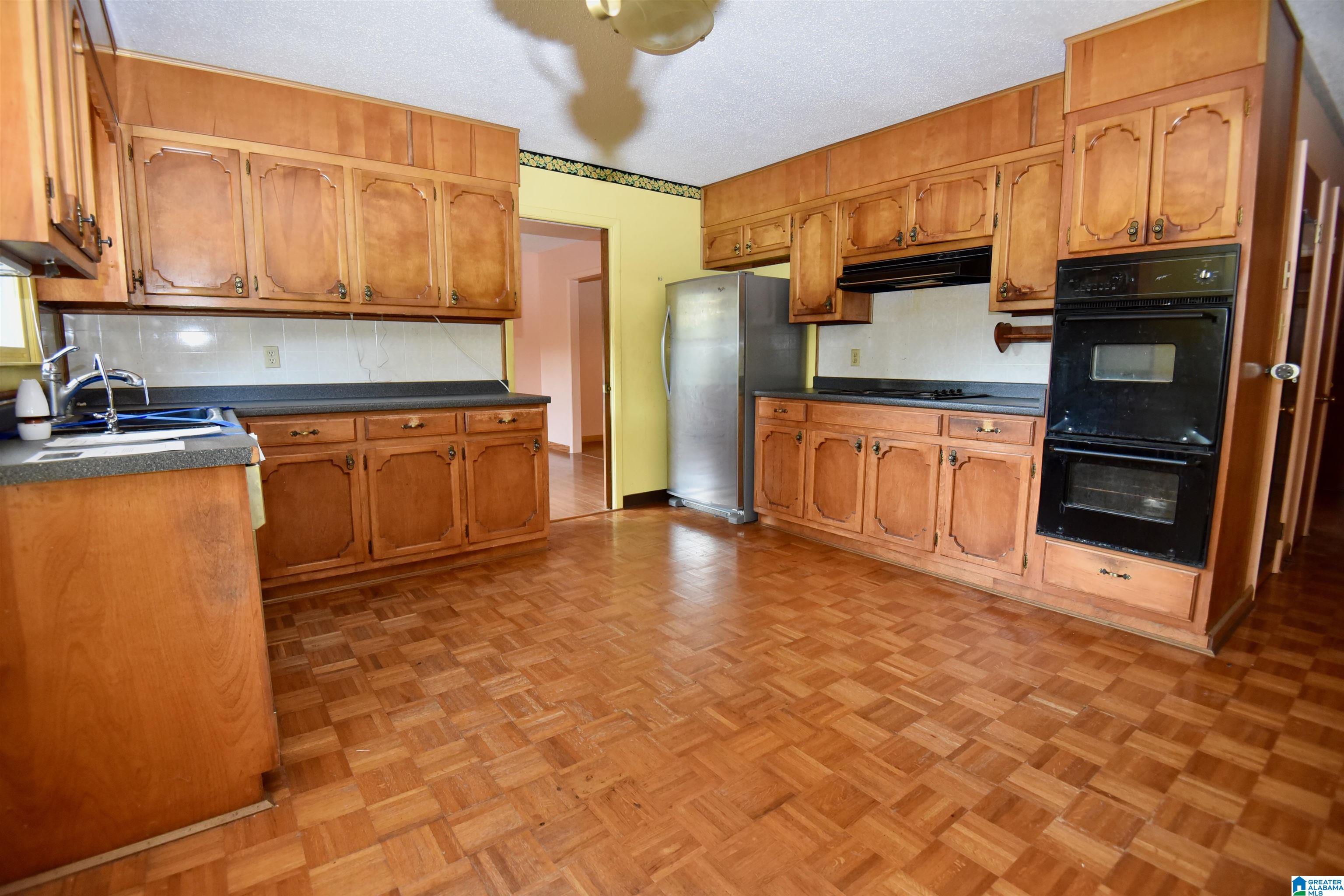 Photo 3 of Single family home for sale at 2606 Guenevere Ave SE, Huntsville, AL 35803 | MLS# 21465250 | Listing updated on 2026-09-18
