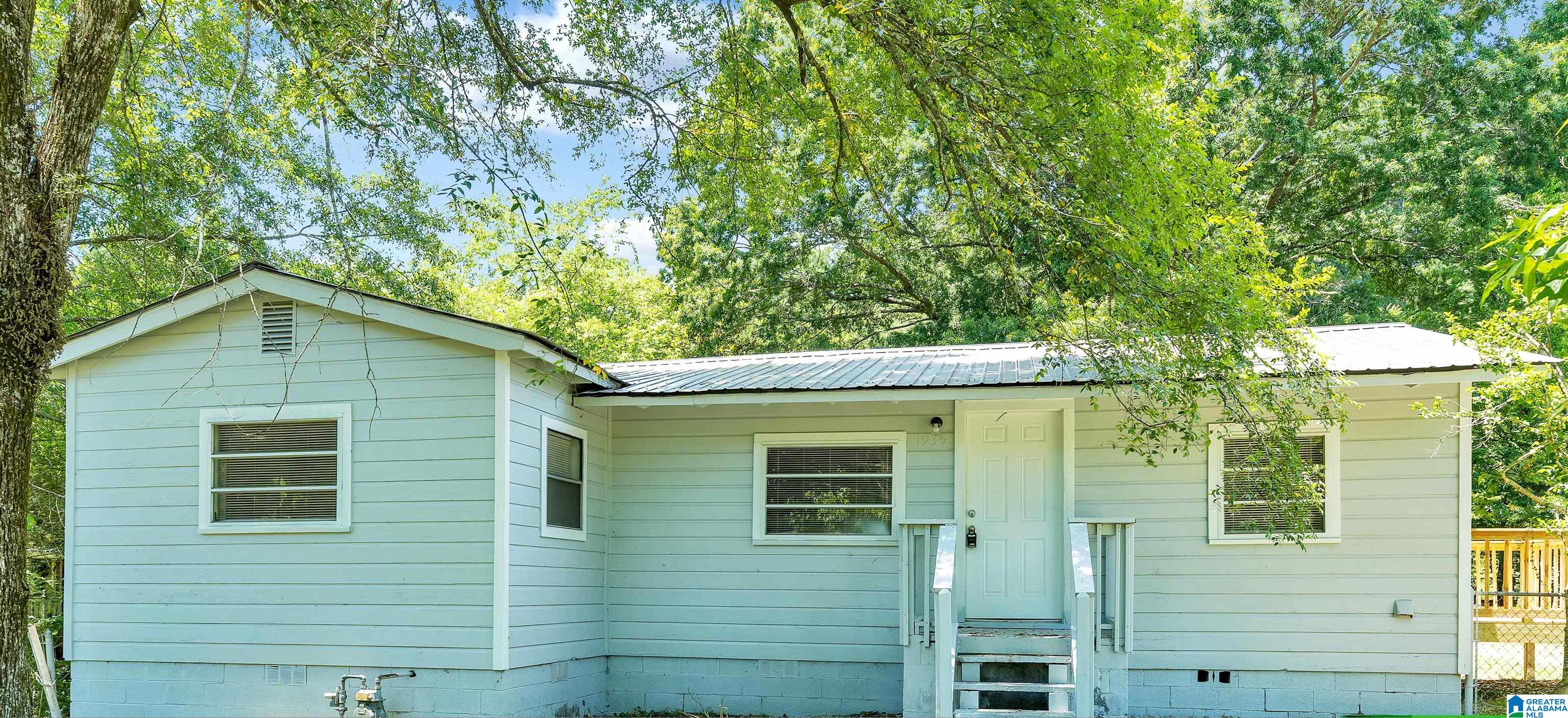 Photo 2 of Single family home for sale at 1935 Brackett Loop Rd, Birmingham, AL 35214 | MLS# 21465282 | Listing updated on 2026-09-18
