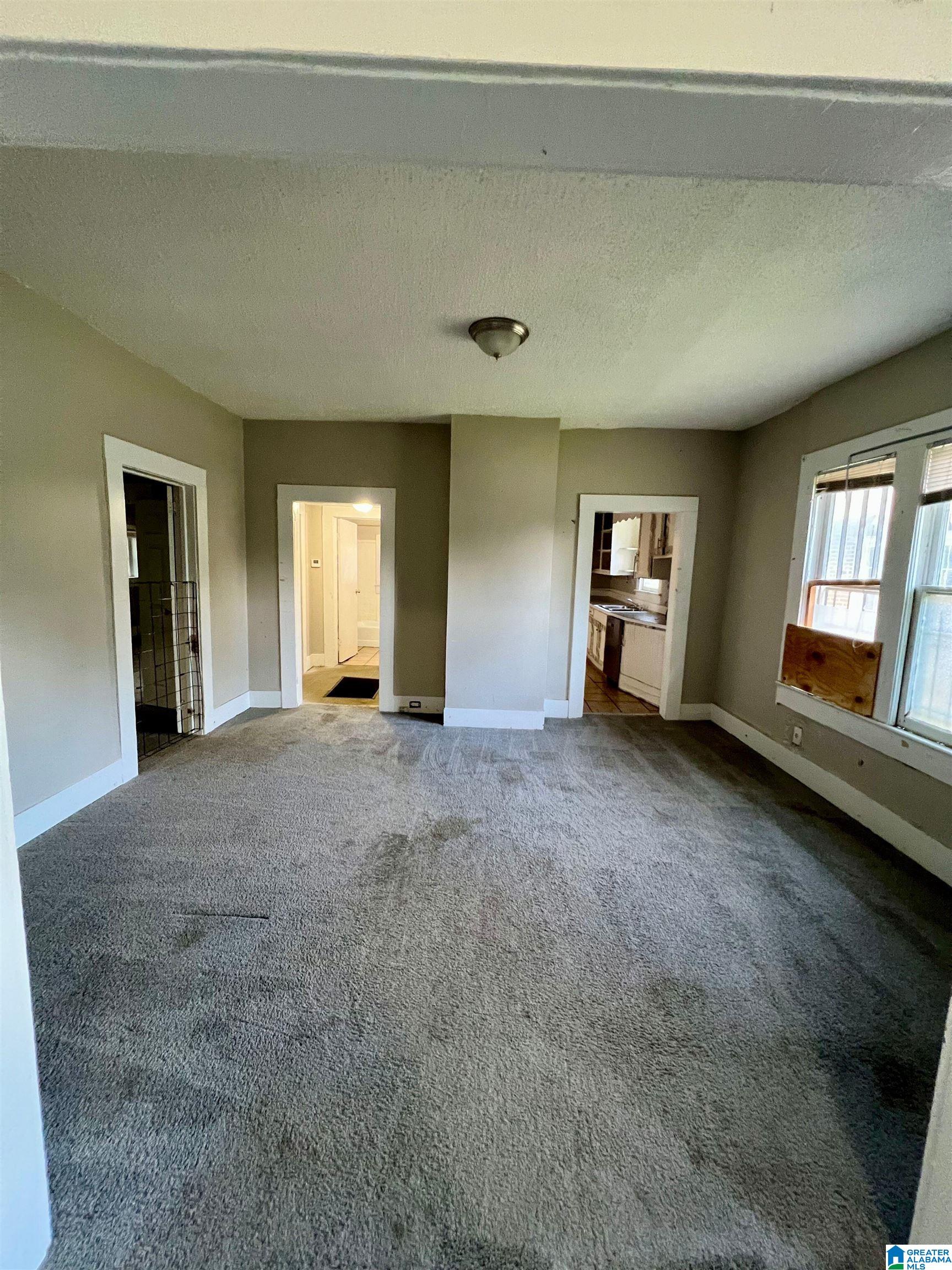 Photo 3 of Single family home for sale at 532 Francis Pl SW, Birmingham, AL 35211 | MLS# 21465289 | Listing updated on 2026-09-18