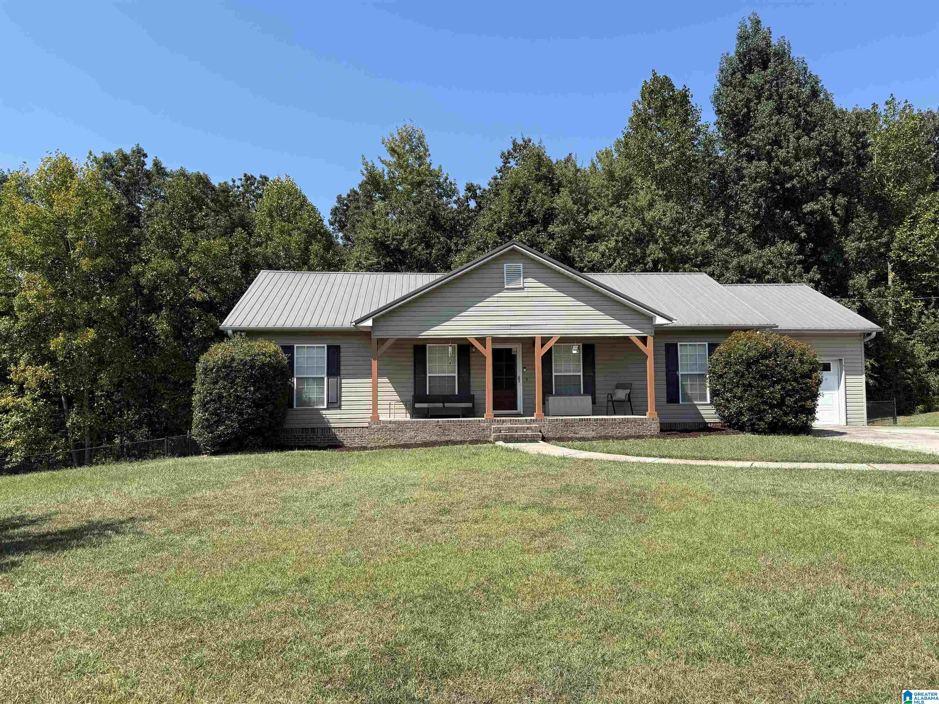 Single family home for sale at 225 Crooked Crk Ln, ODENVILLE, AL 35120 | MLS# 21465346